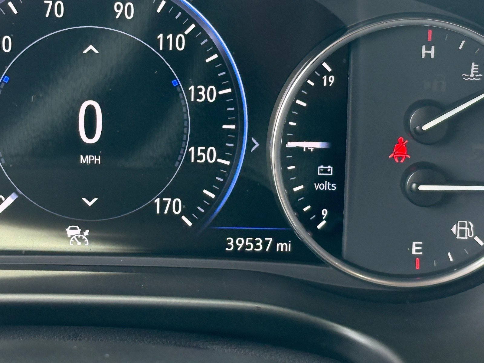 2021 Buick Enclave Avenir — photo 19 thumbnail