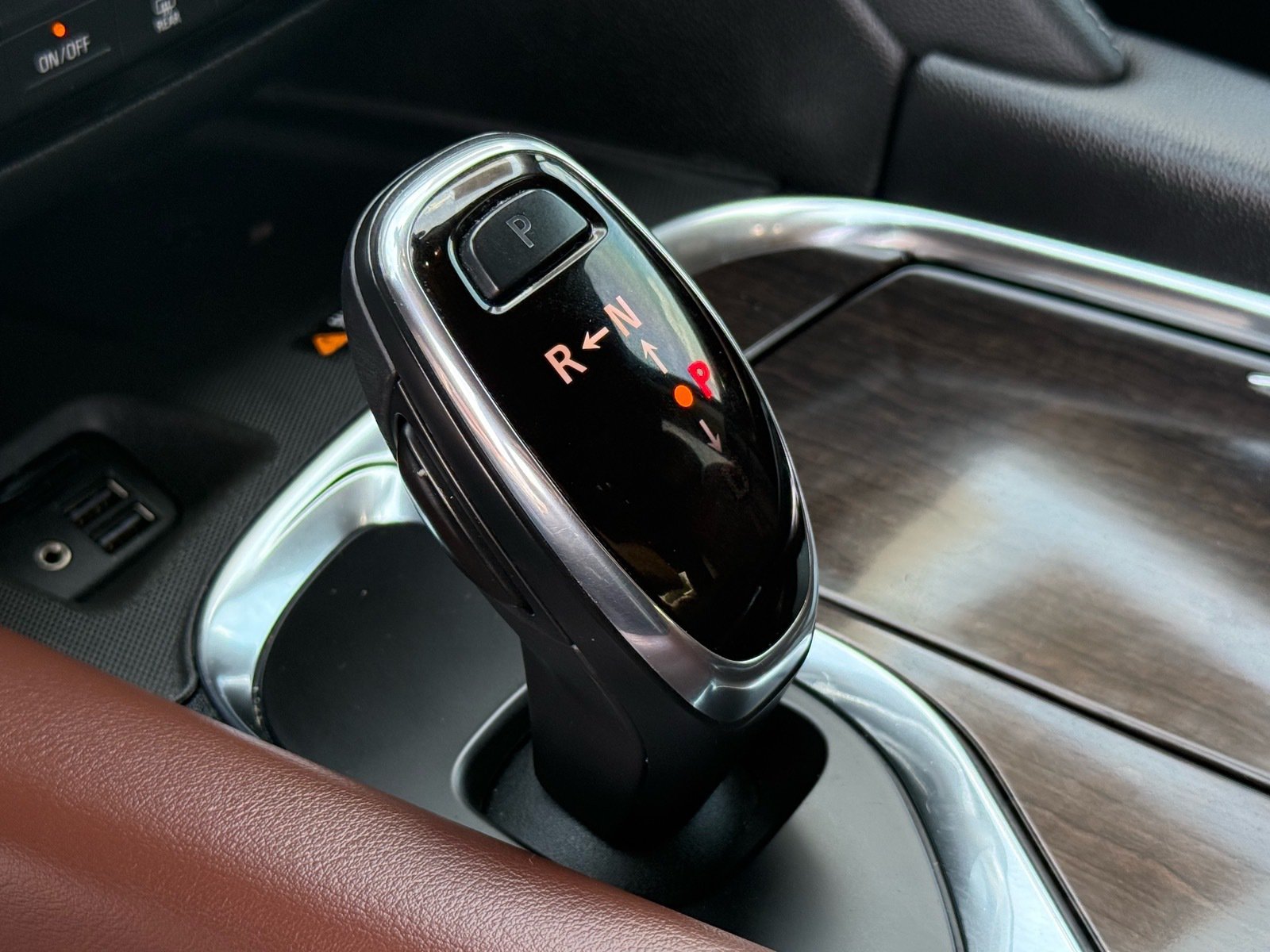 2021 Buick Enclave Avenir — photo 24 thumbnail