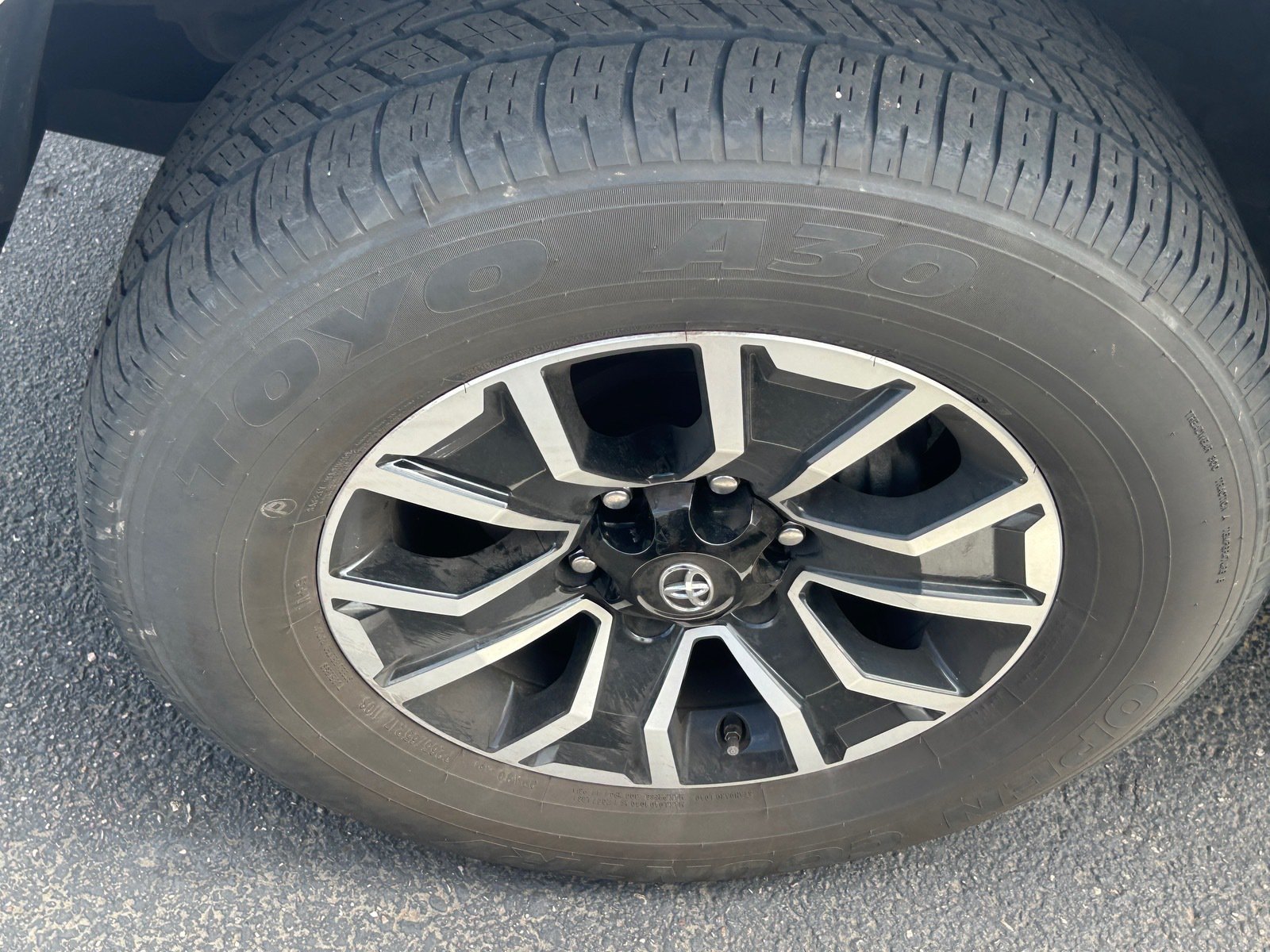 2017 Toyota Tacoma TRD Sport — photo 6 thumbnail