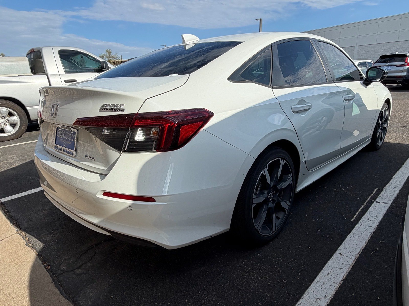 2025 Honda Civic Hybrid Sport Touring — photo 3 thumbnail