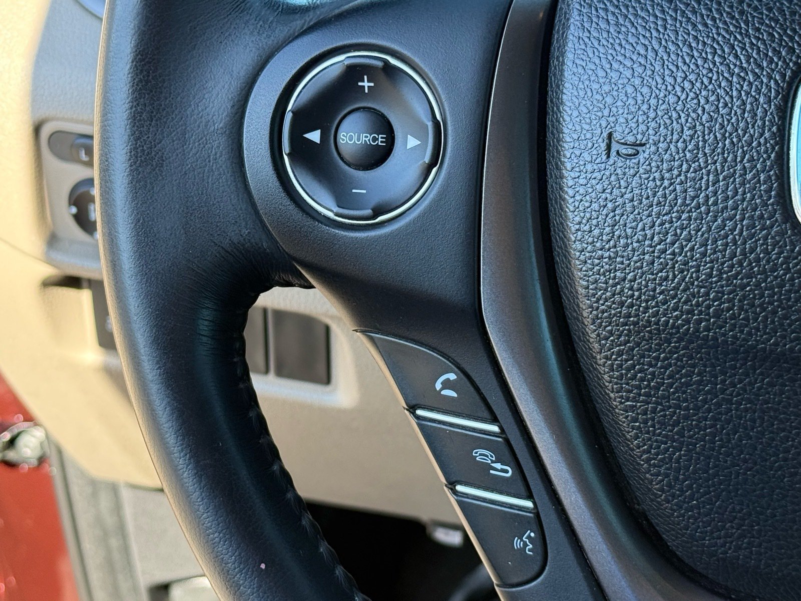 2019 Honda Ridgeline RTL — photo 16 thumbnail