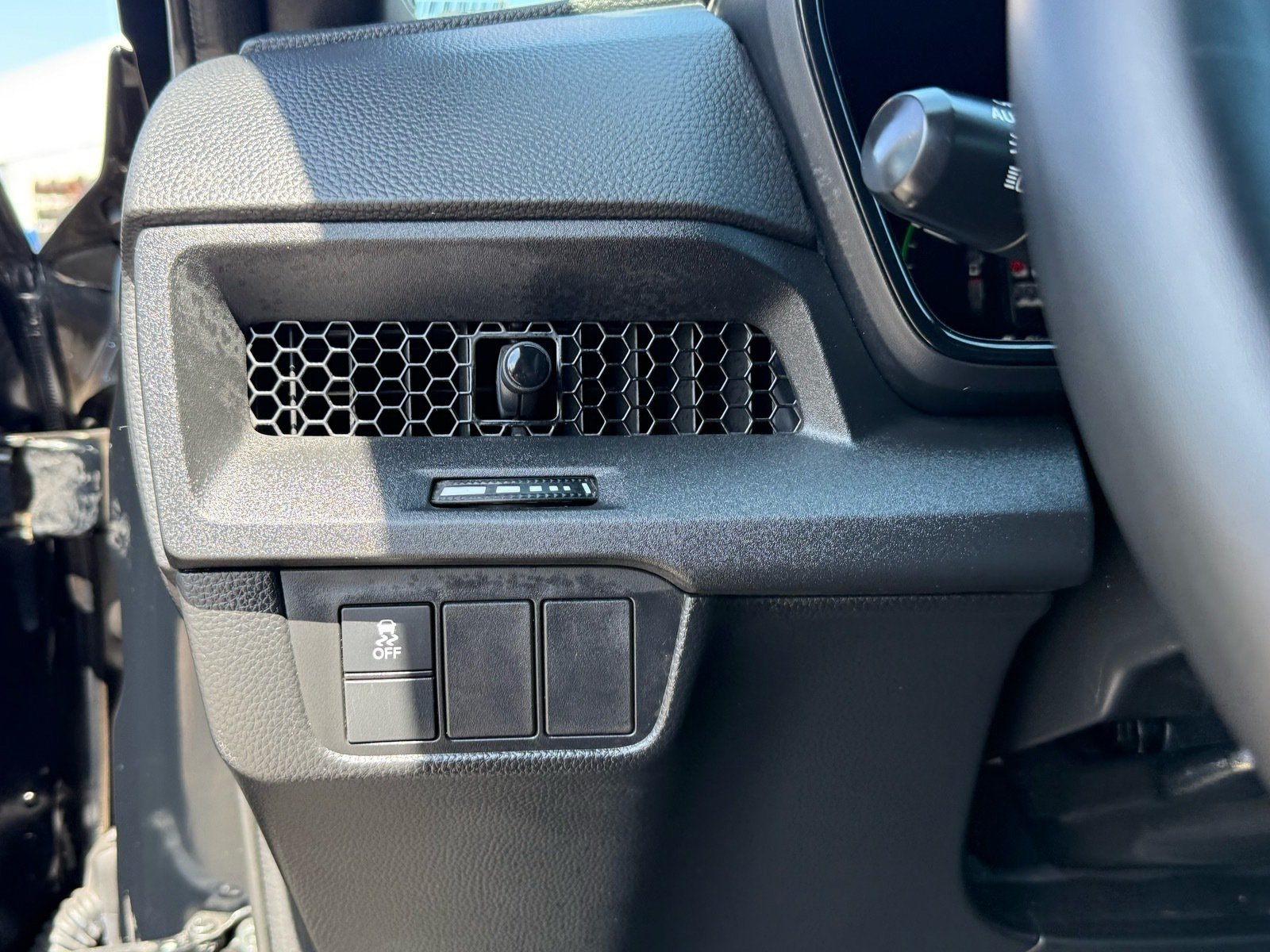 2025 Honda CR-V Hybrid Sport — photo 14 thumbnail