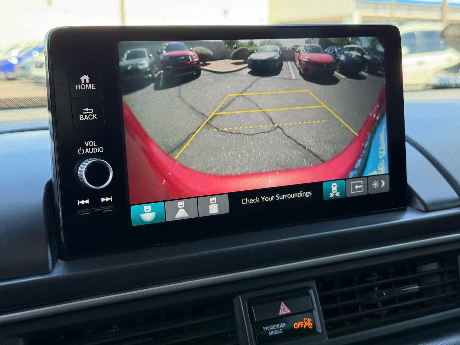 2023 Honda Pilot Touring — photo 21 thumbnail