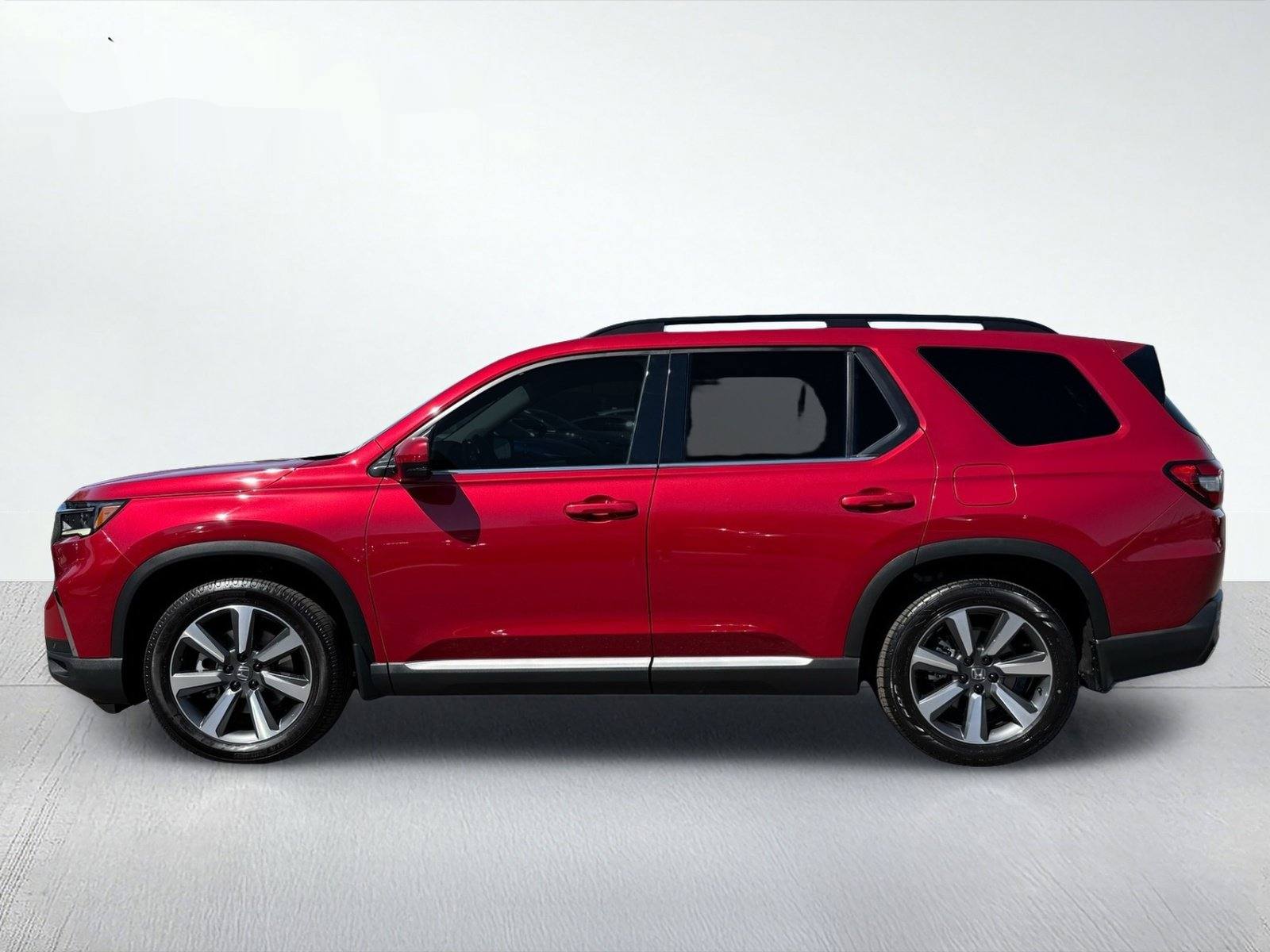 2023 Honda Pilot Touring — photo 3 thumbnail