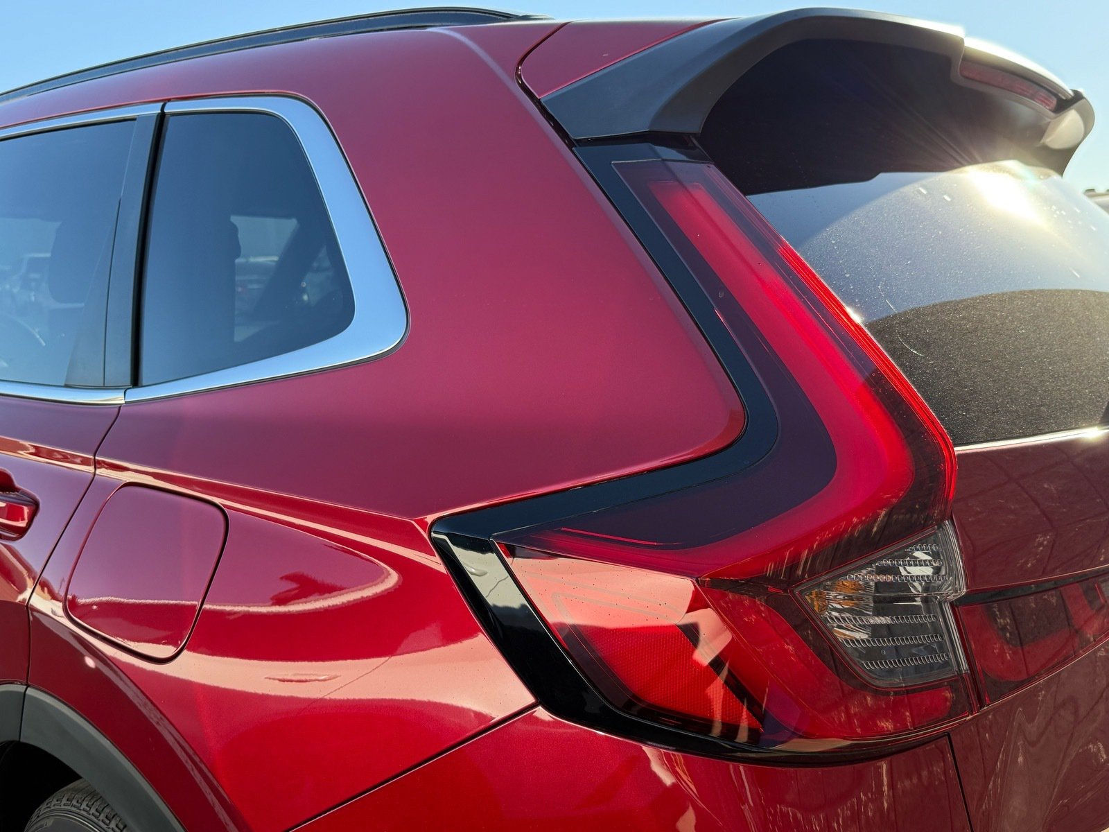 2025 Honda CR-V Hybrid Sport-L — photo 7 thumbnail
