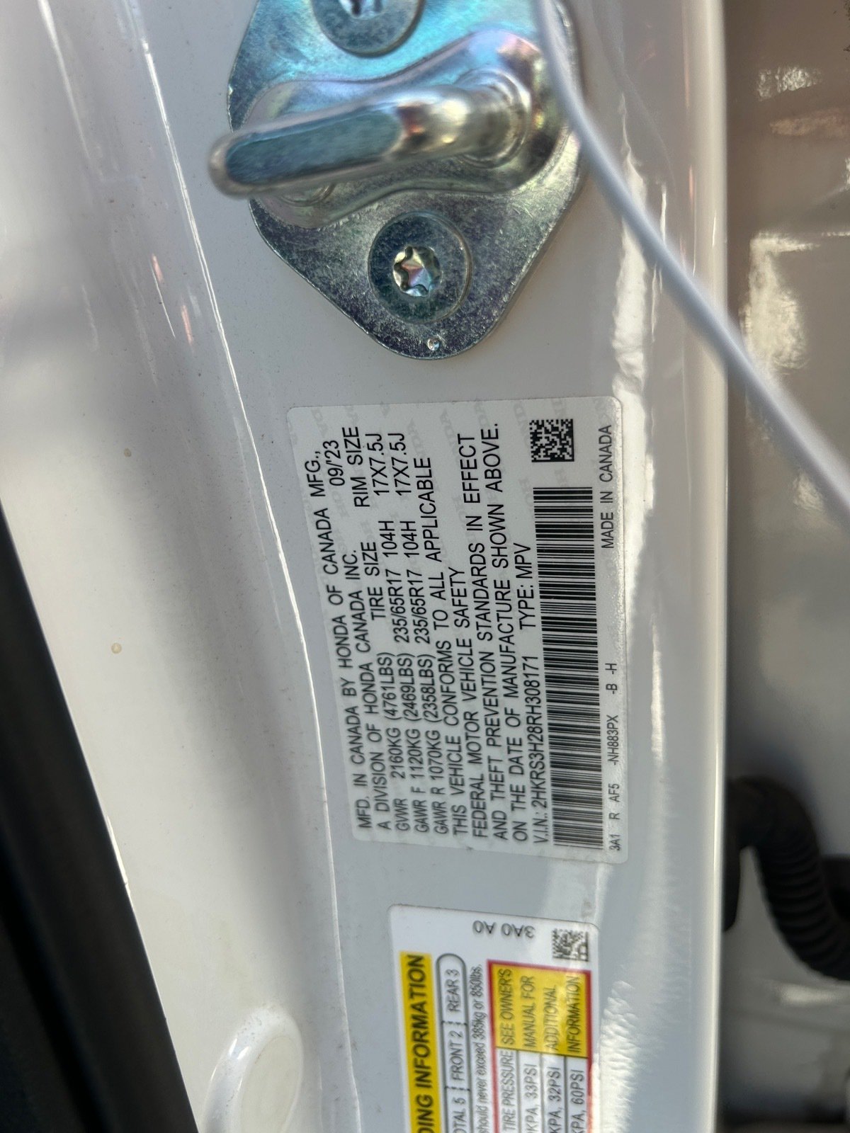 2024 Honda CR-V LX — photo 10 thumbnail