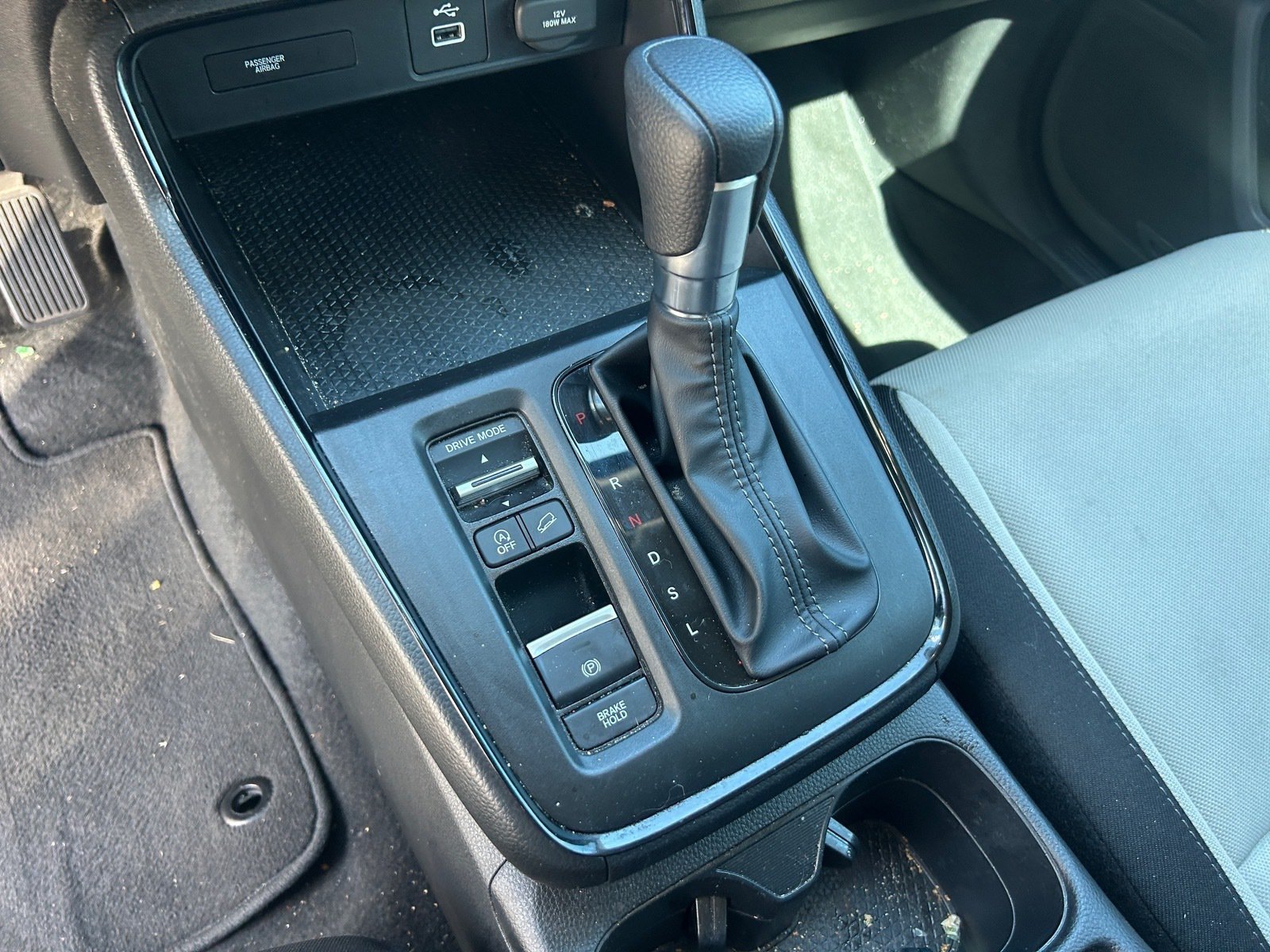 2024 Honda CR-V LX — photo 8 thumbnail