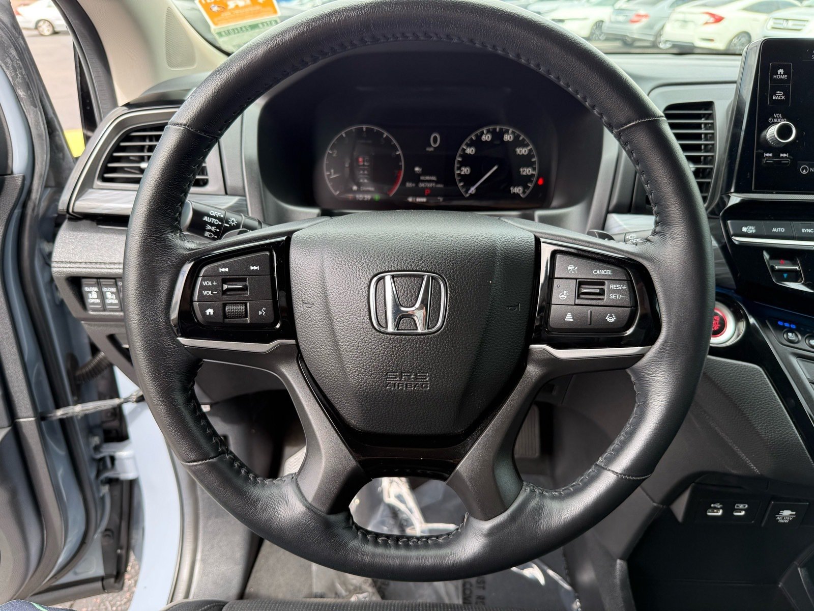 2025 Honda Odyssey Elite — photo 15 thumbnail