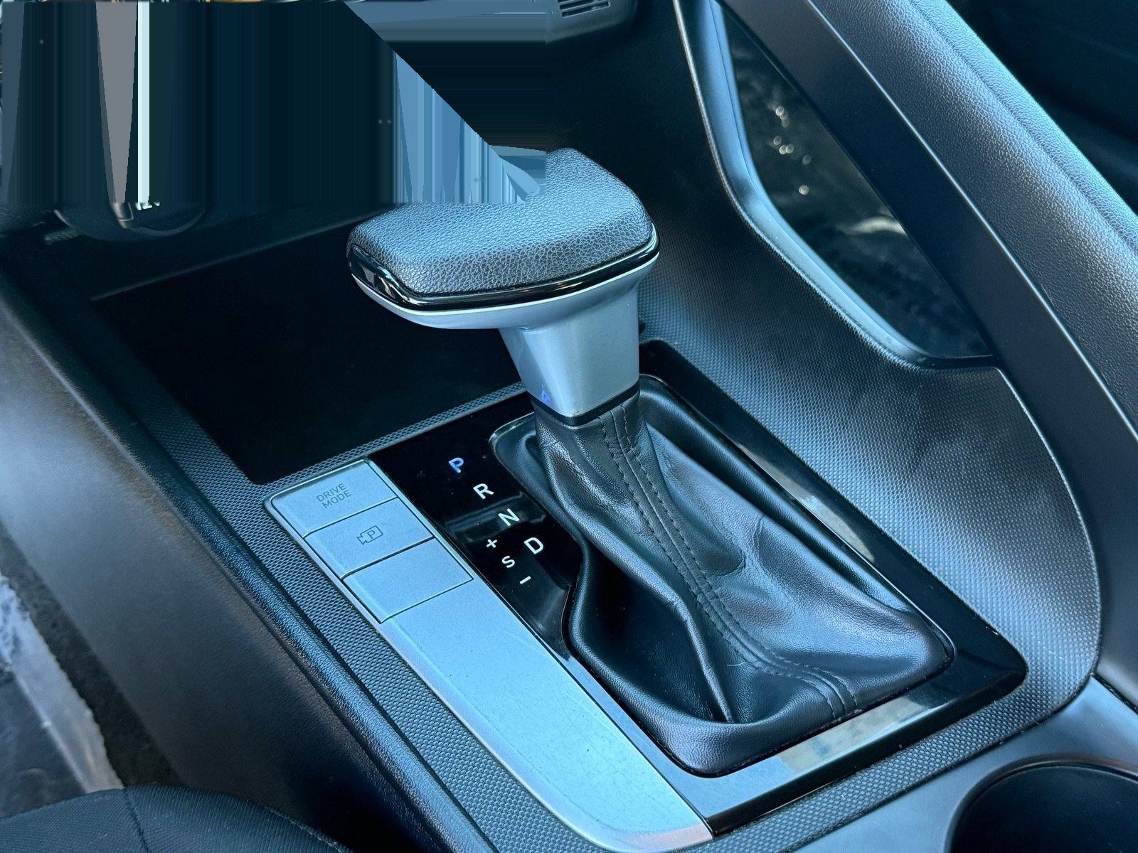 2023 Hyundai Elantra SEL — photo 24 thumbnail