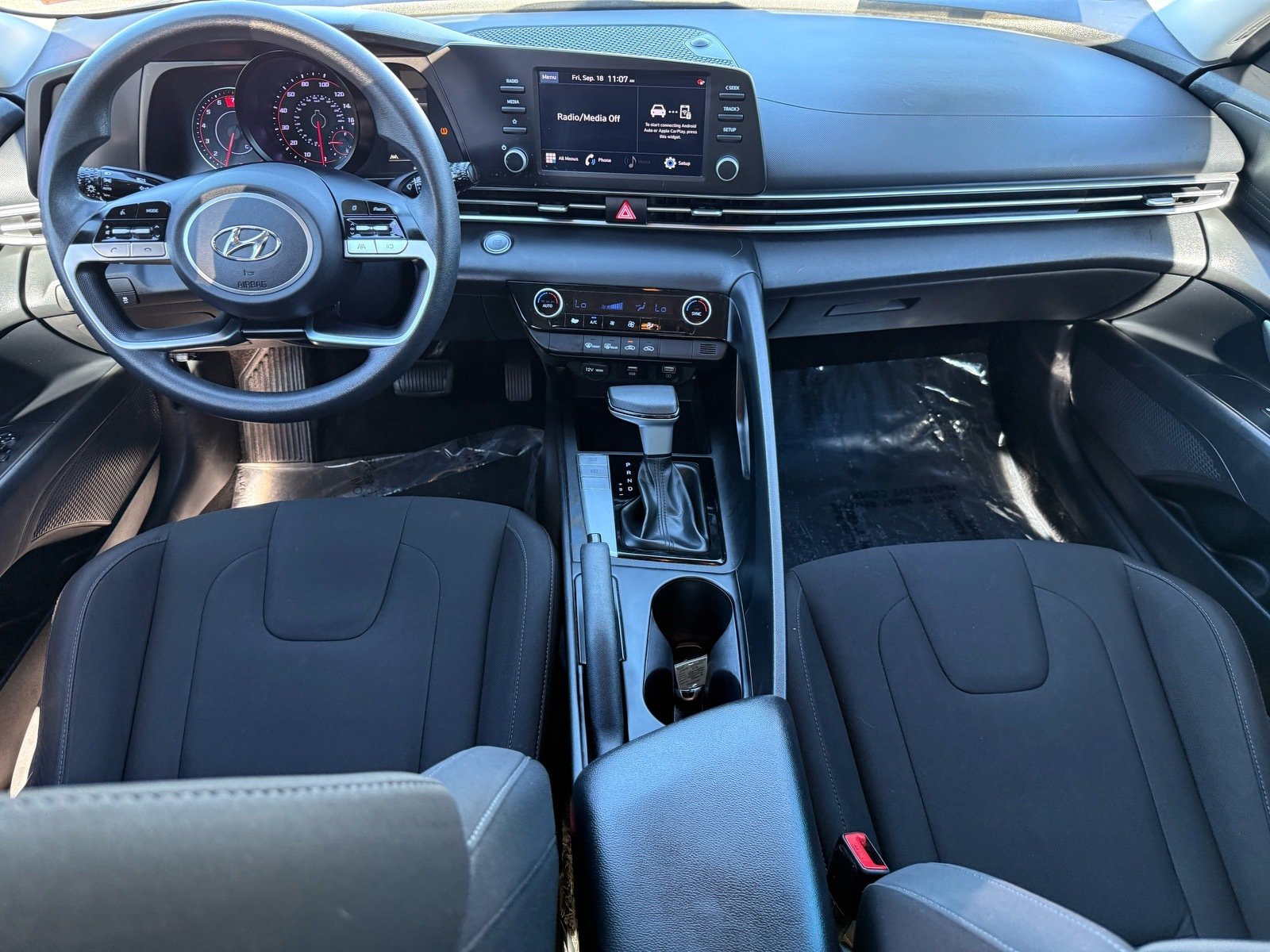 2023 Hyundai Elantra SEL — photo 27 thumbnail