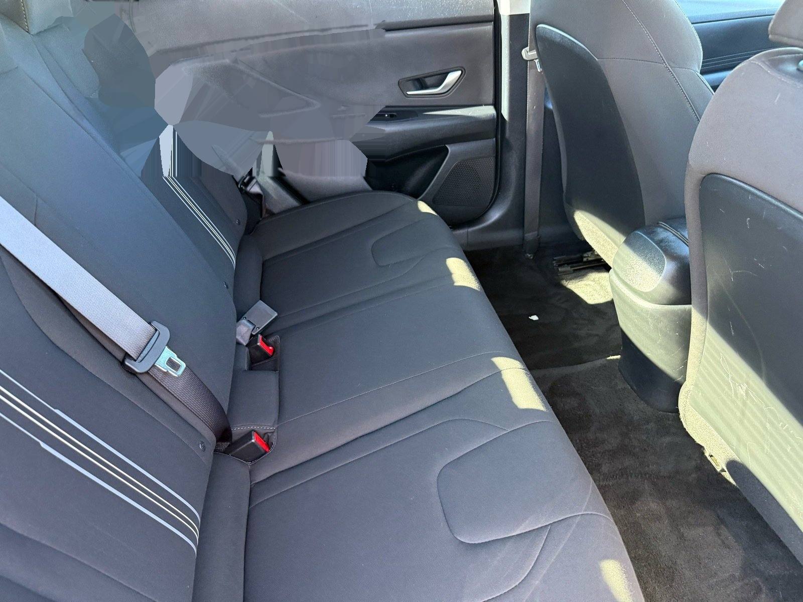 2023 Hyundai Elantra SEL — photo 28 thumbnail