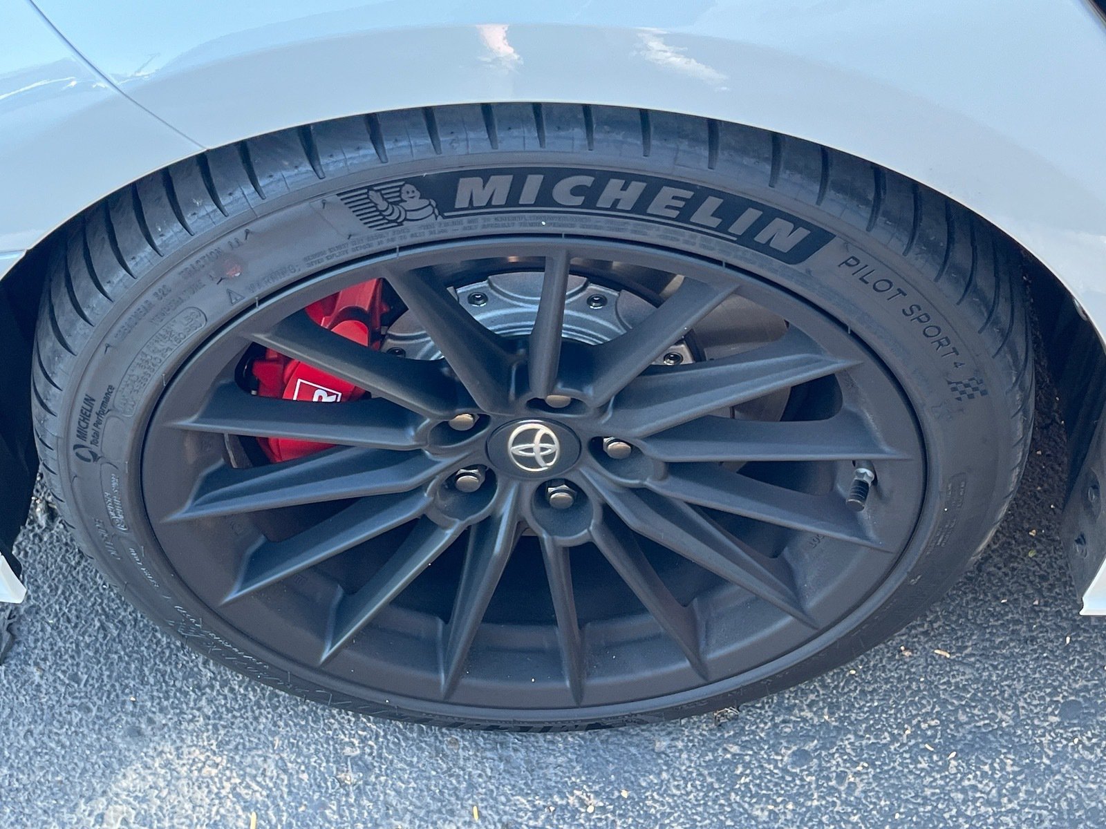 2025 Toyota GR Corolla Premium Plus — photo 6 thumbnail