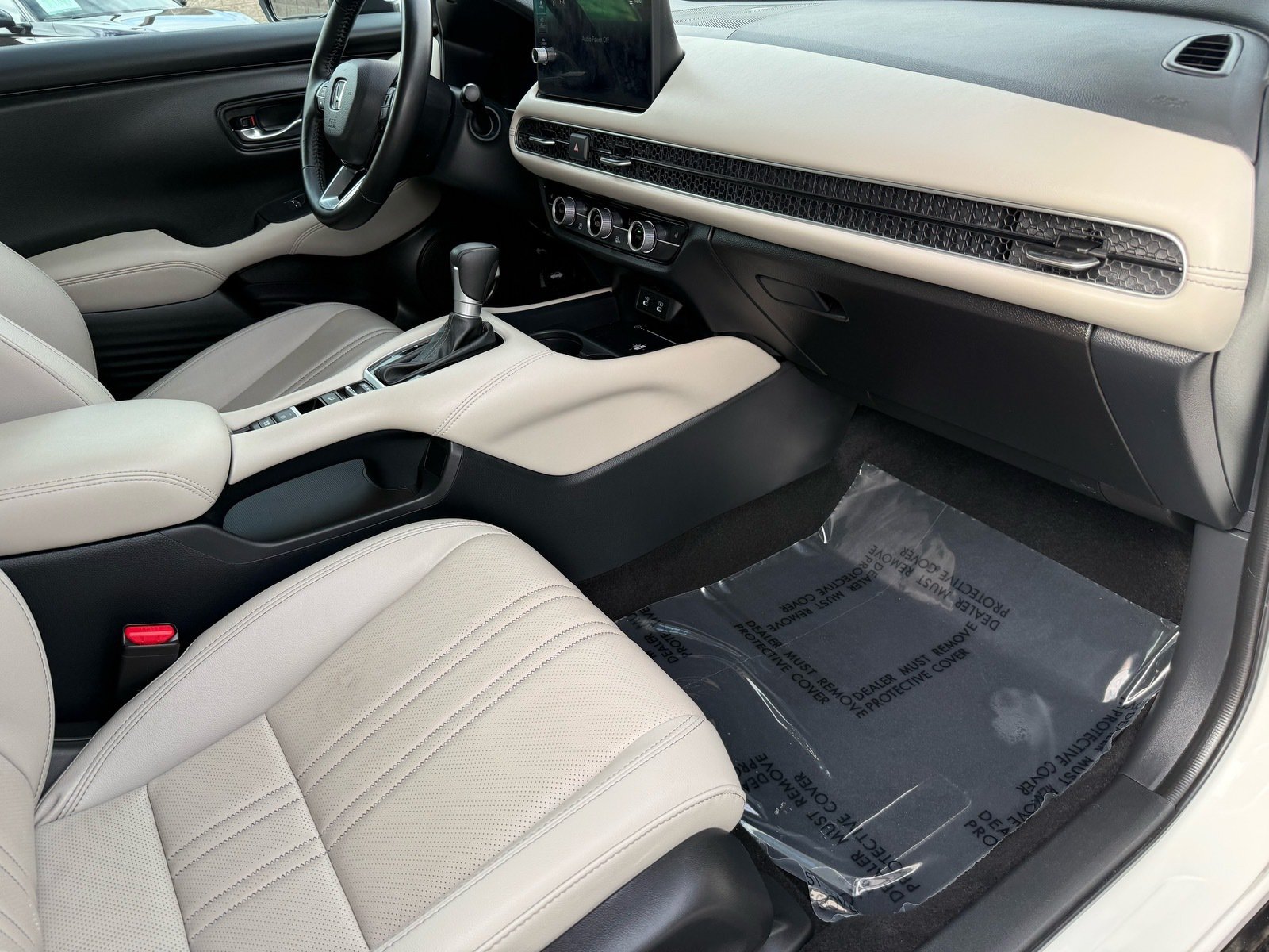 2026 Honda HR-V EX-L — photo 30 thumbnail