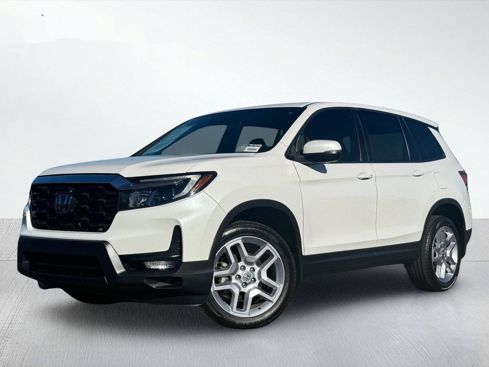 2024 Honda Passport EX-L — photo 2 thumbnail