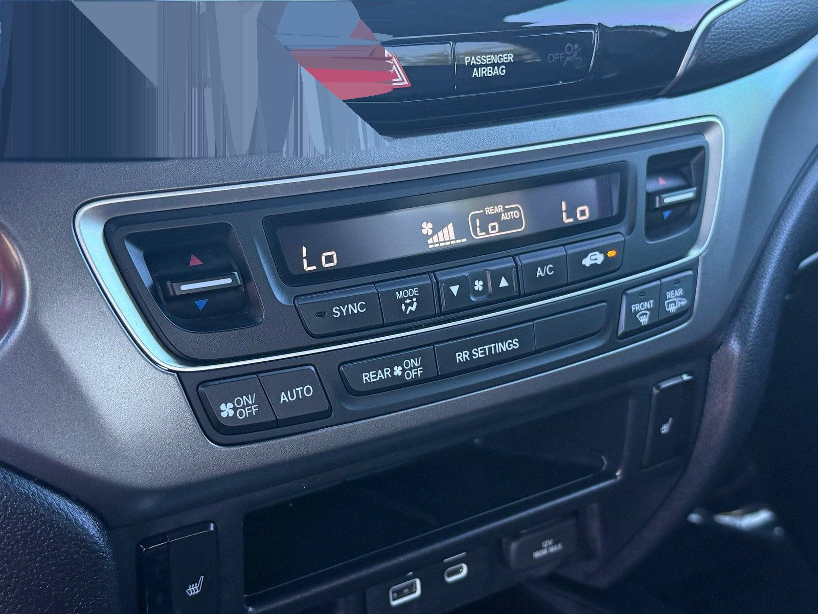 2024 Honda Passport EX-L — photo 22 thumbnail