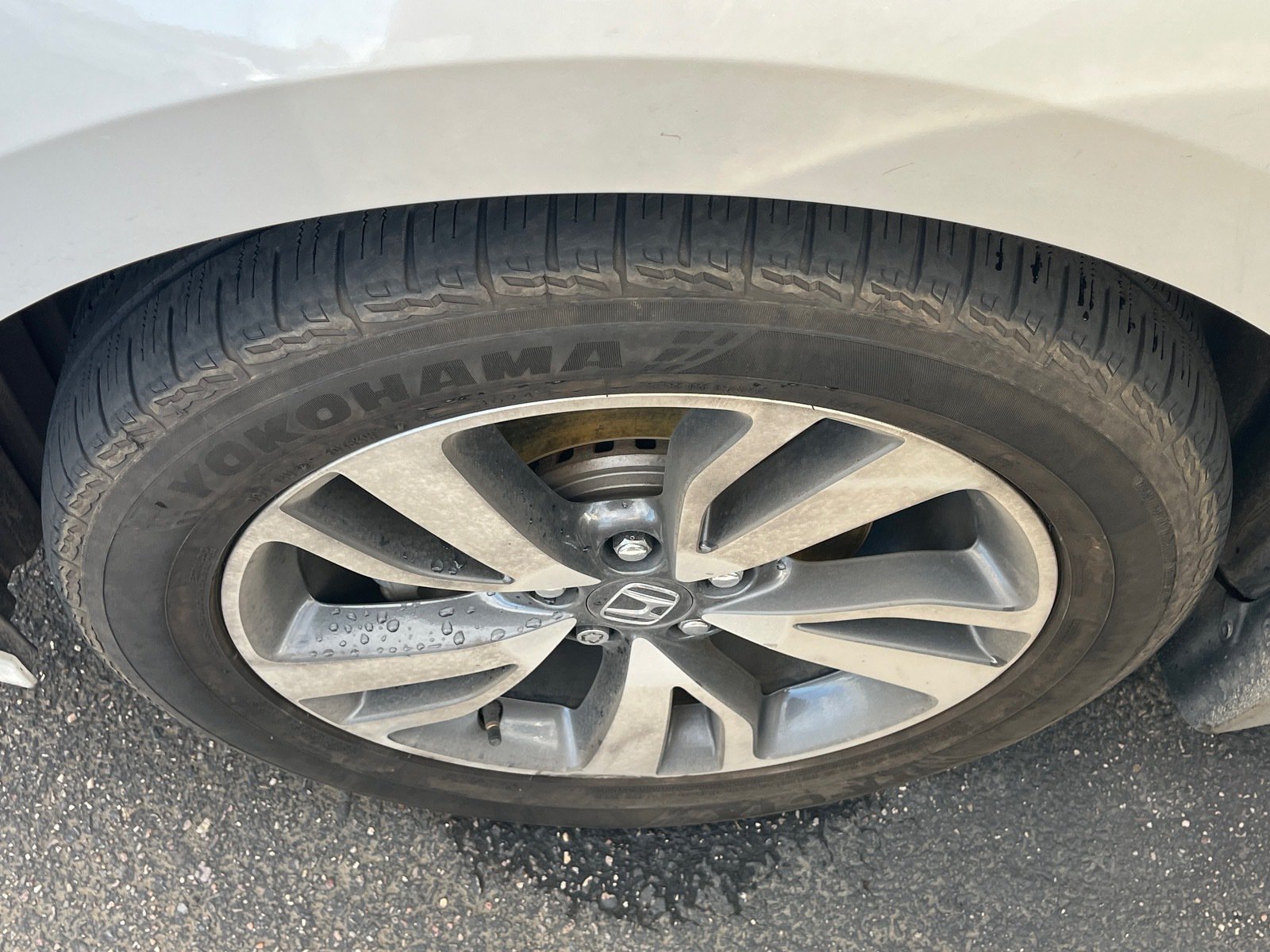 2024 Honda Odyssey Touring — photo 6 thumbnail