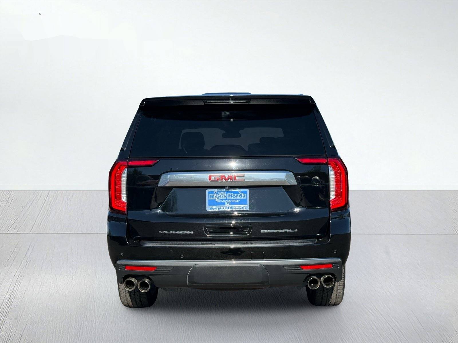 2023 GMC Yukon Denali — photo 6 thumbnail