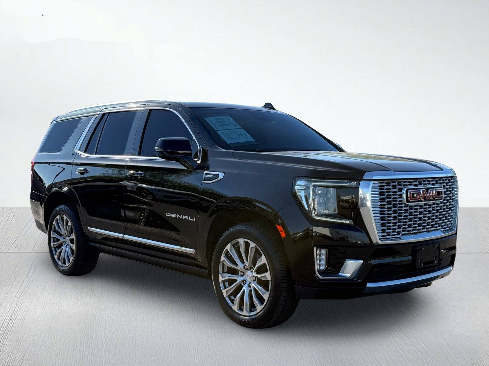 2023 GMC Yukon Denali — photo 9 thumbnail