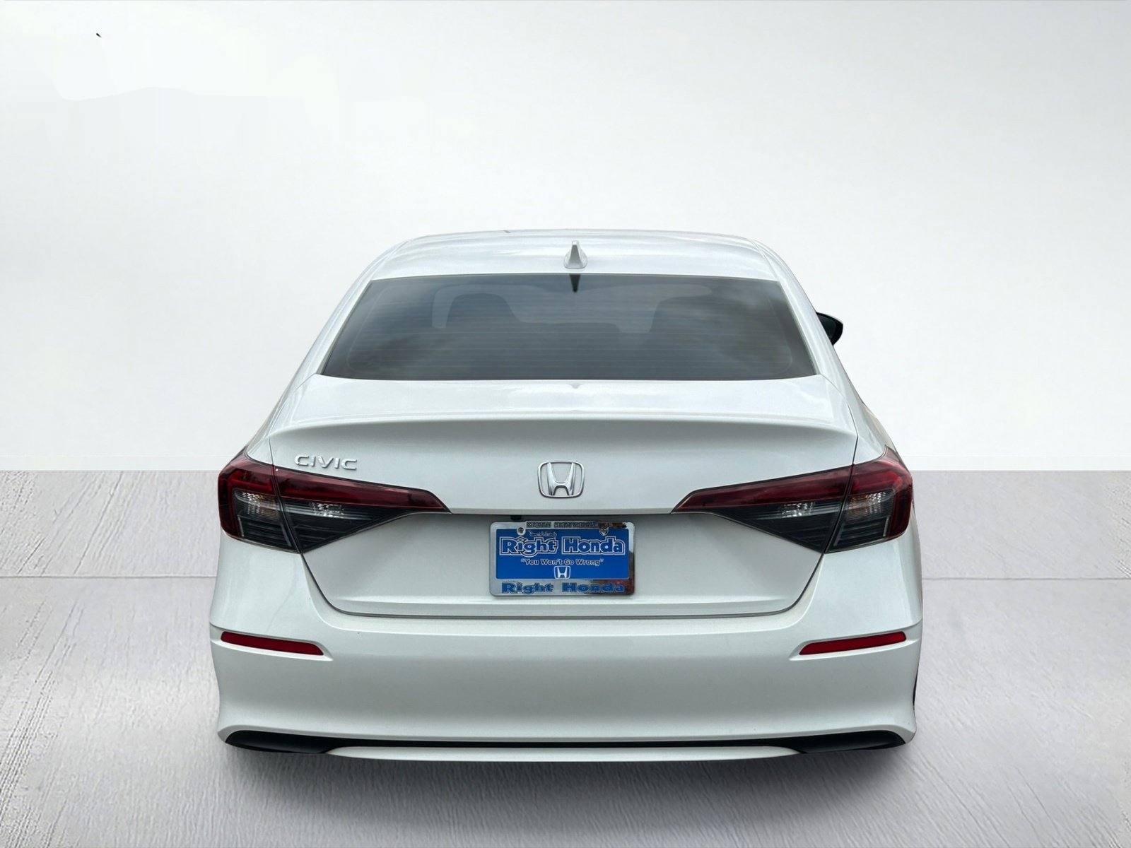 2025 Honda Civic LX — photo 9 thumbnail