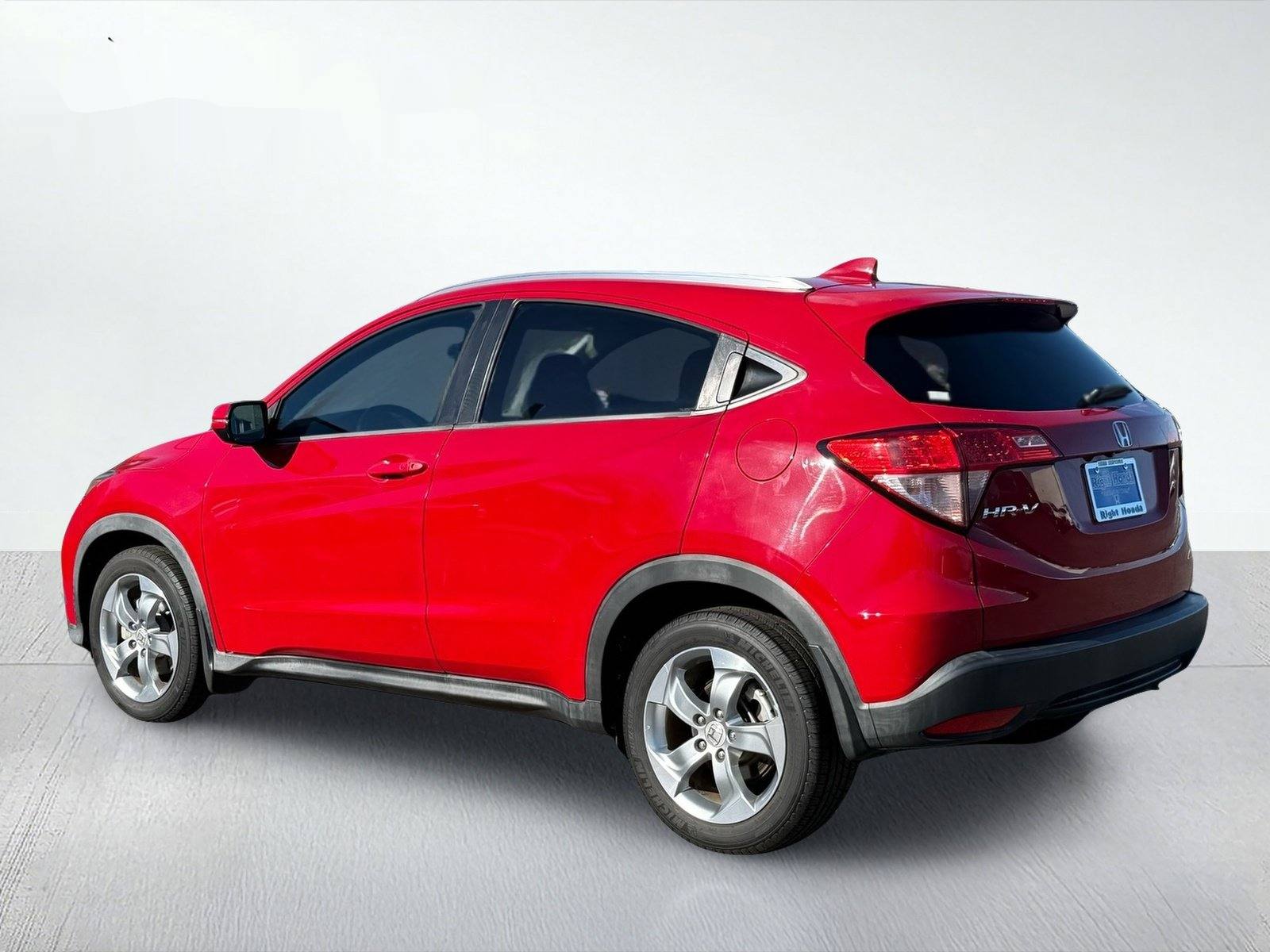 2016 Honda HR-V EX-L — photo 4 thumbnail