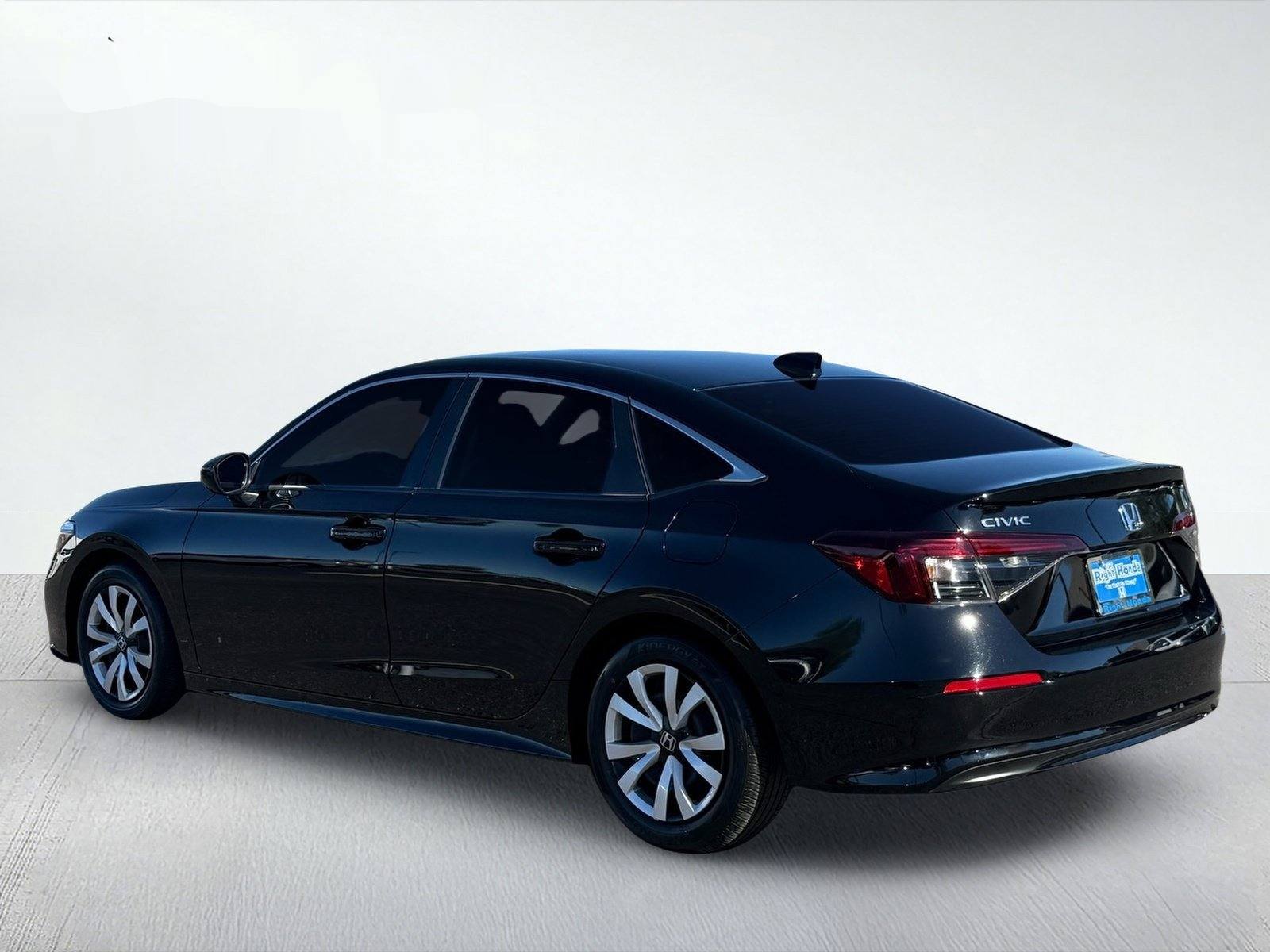 2025 Honda Civic LX — photo 3 thumbnail