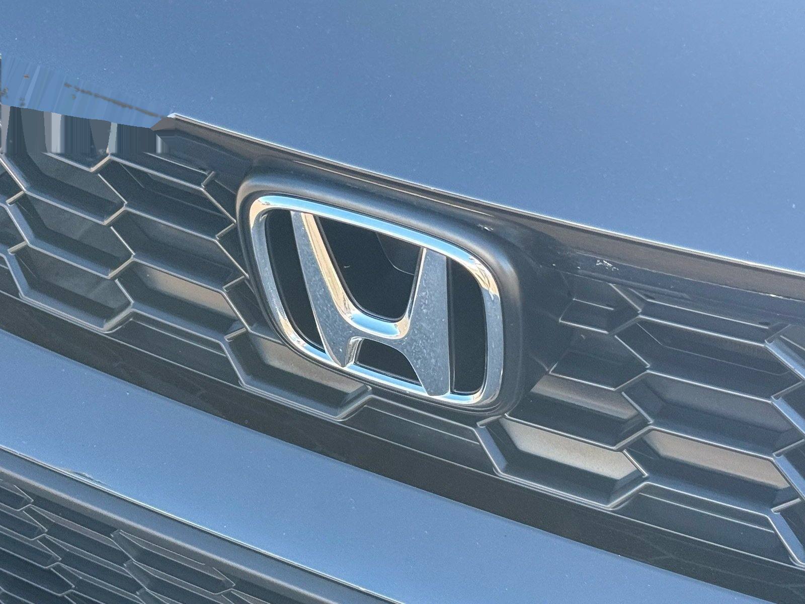 2025 Honda Civic LX — photo 31 thumbnail