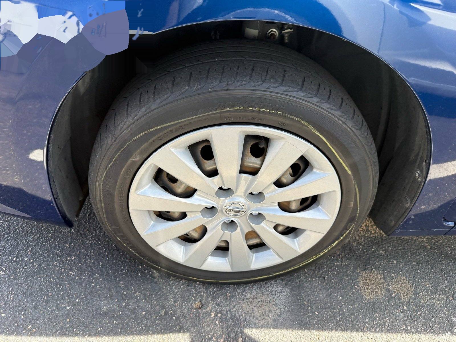 2019 Nissan Sentra S — photo 6 thumbnail