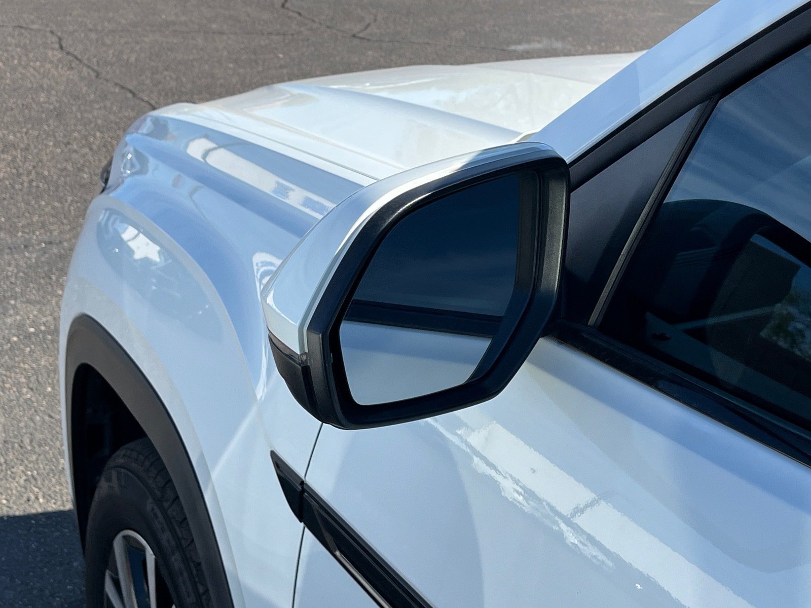 2022 Volkswagen Atlas Cross Sport 2.0T SE — photo 7 thumbnail