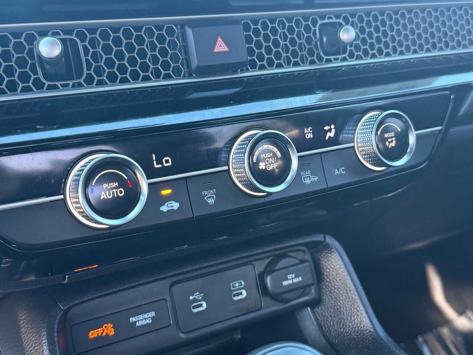 2025 Honda Civic Sport — photo 23 thumbnail