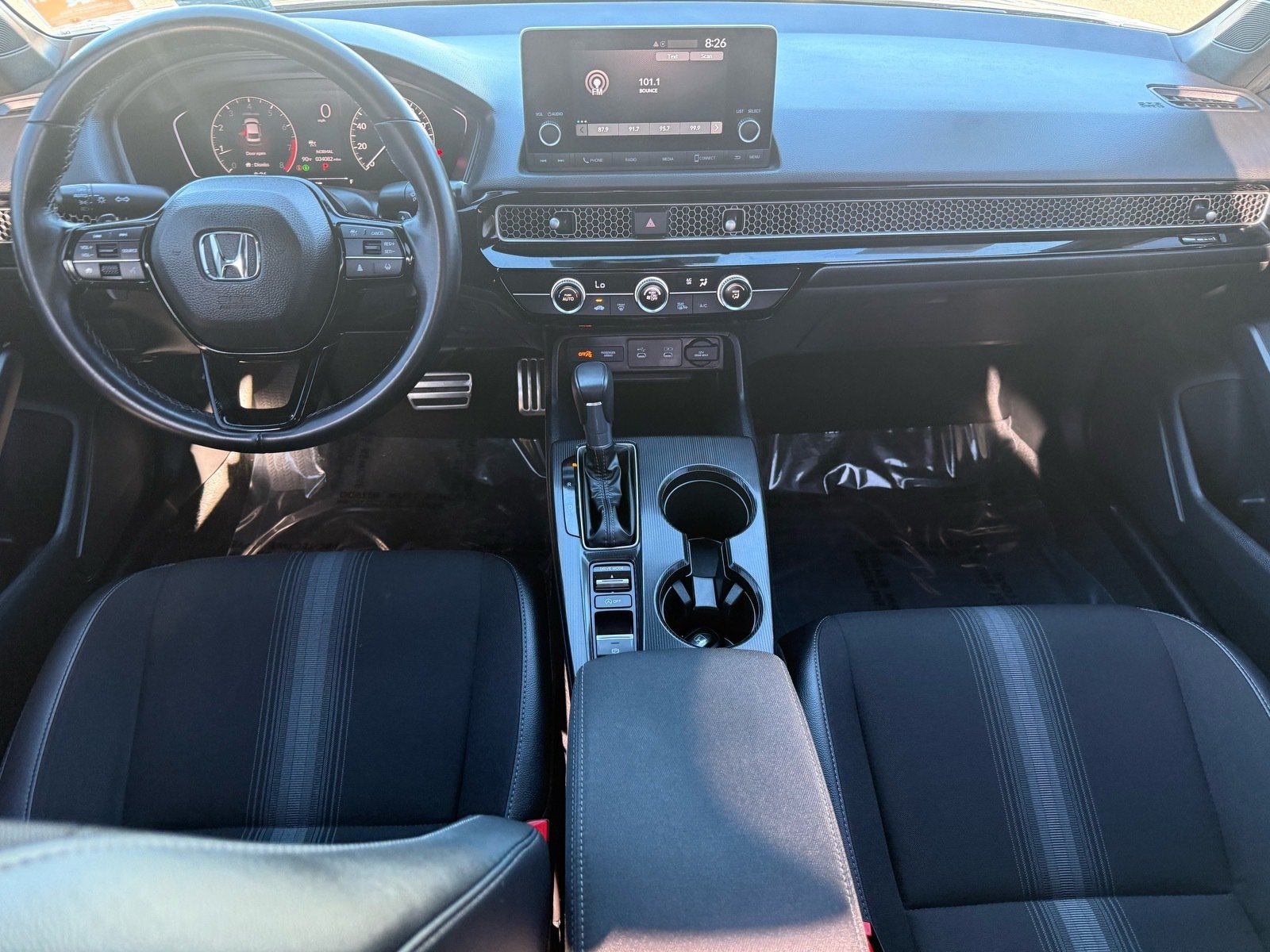 2025 Honda Civic Sport — photo 28 thumbnail