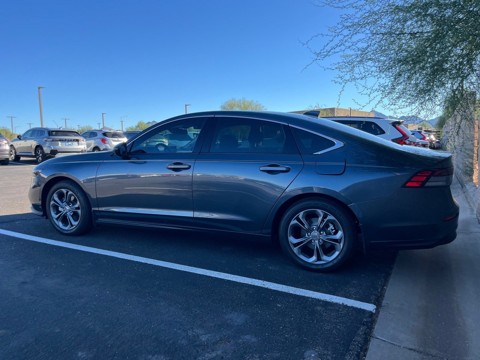 2024 Honda Accord Sedan EX — photo 2 thumbnail