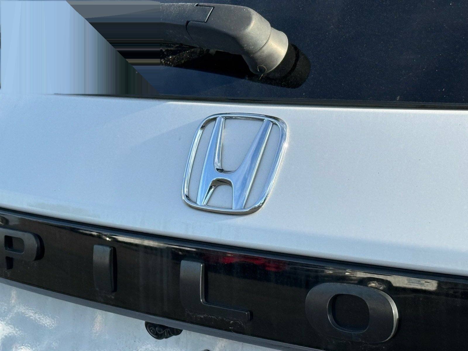 2023 Honda Pilot Elite — photo 9 thumbnail
