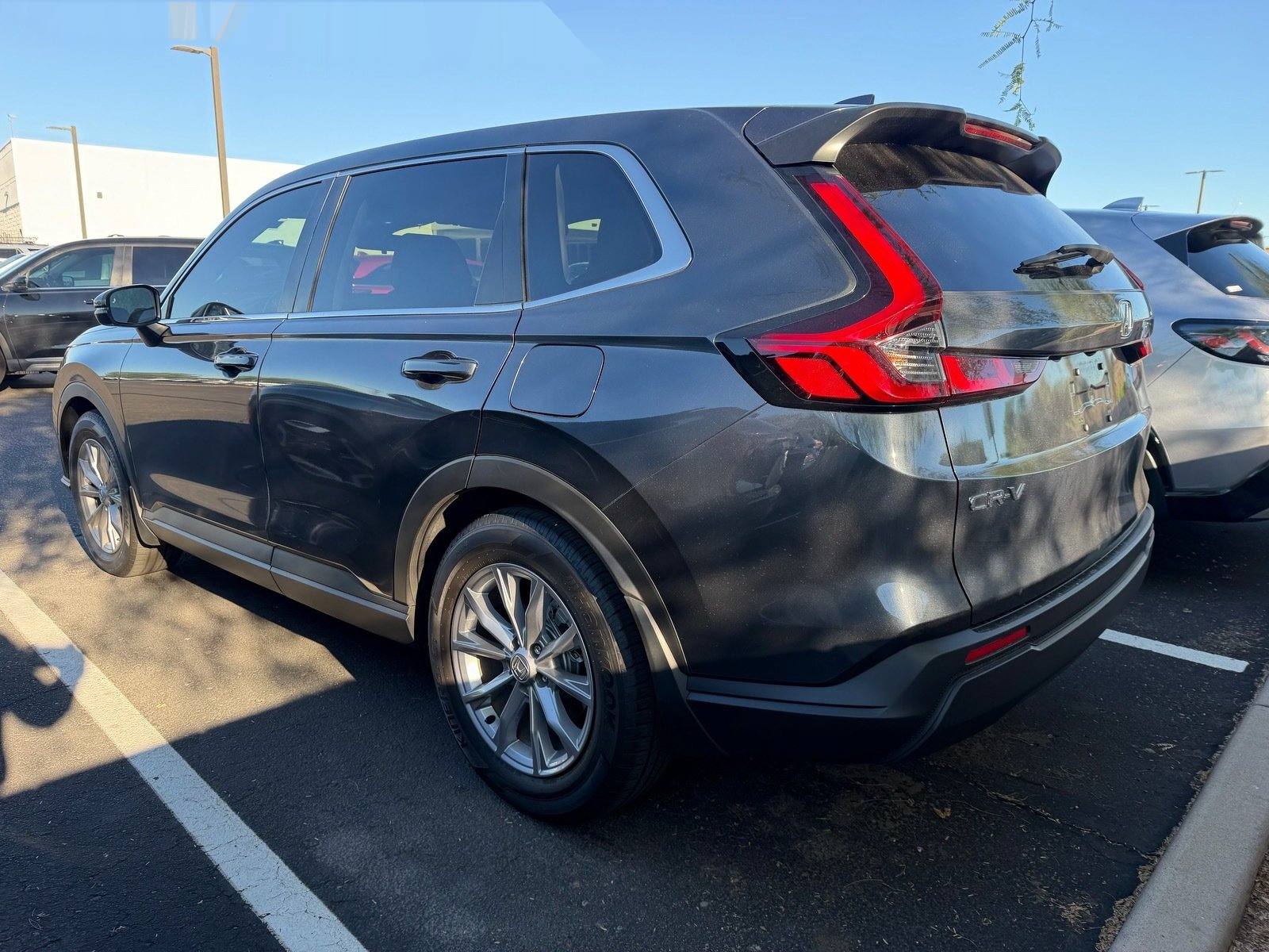 2025 Honda CR-V EX — photo 2 thumbnail