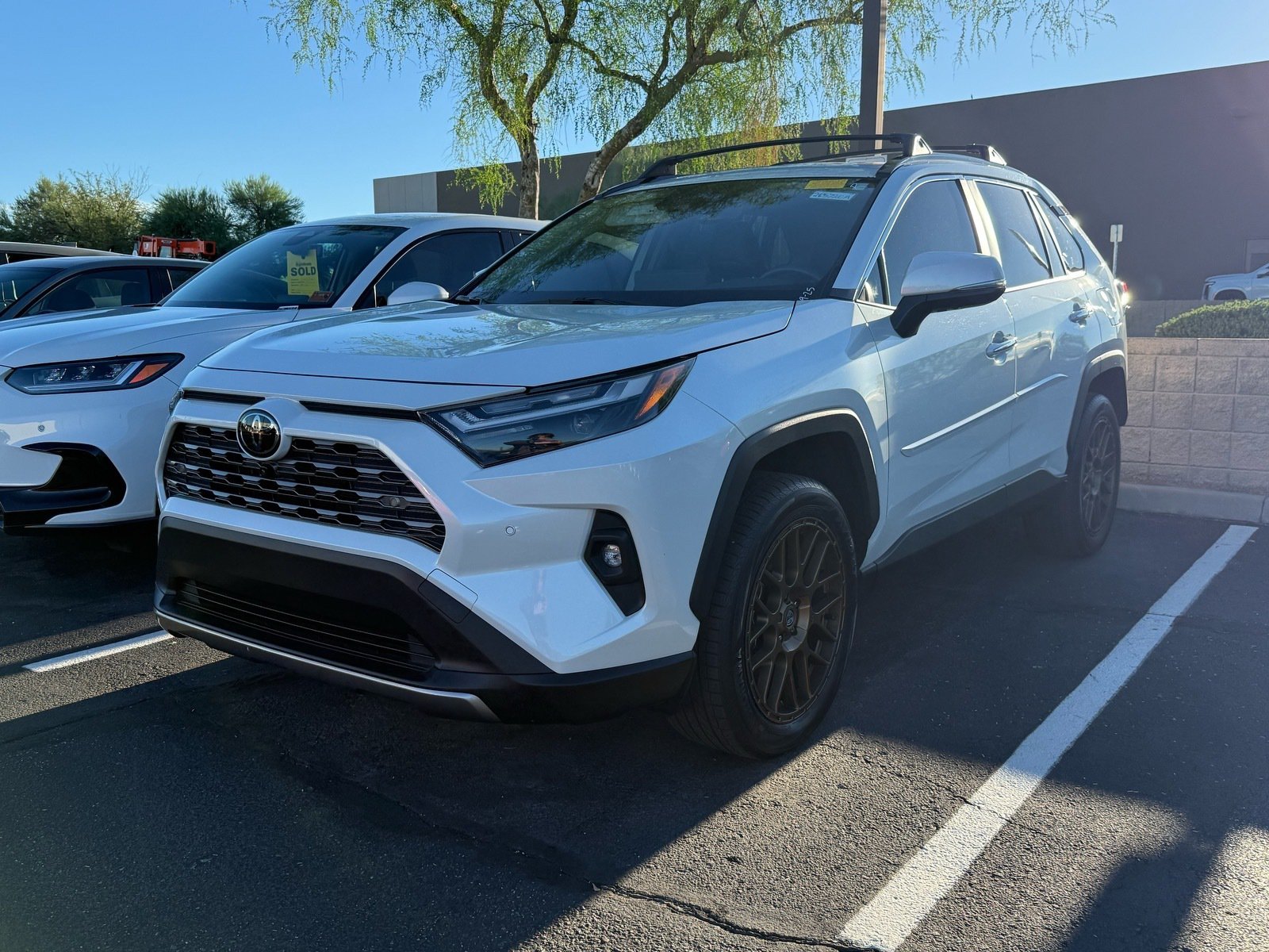 2023 Toyota RAV4 Limited — photo 1