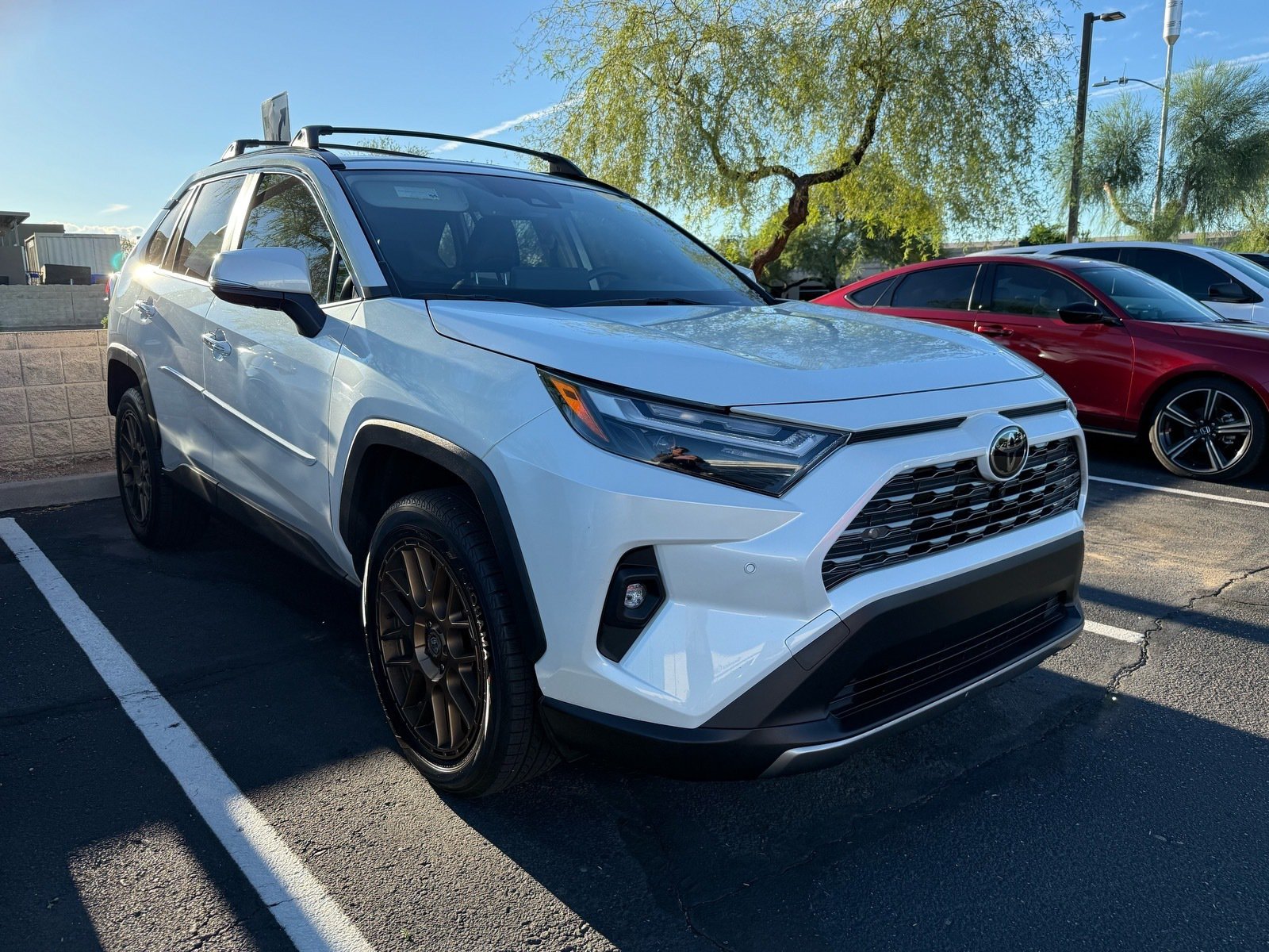 2023 Toyota RAV4 Limited — photo 4 thumbnail