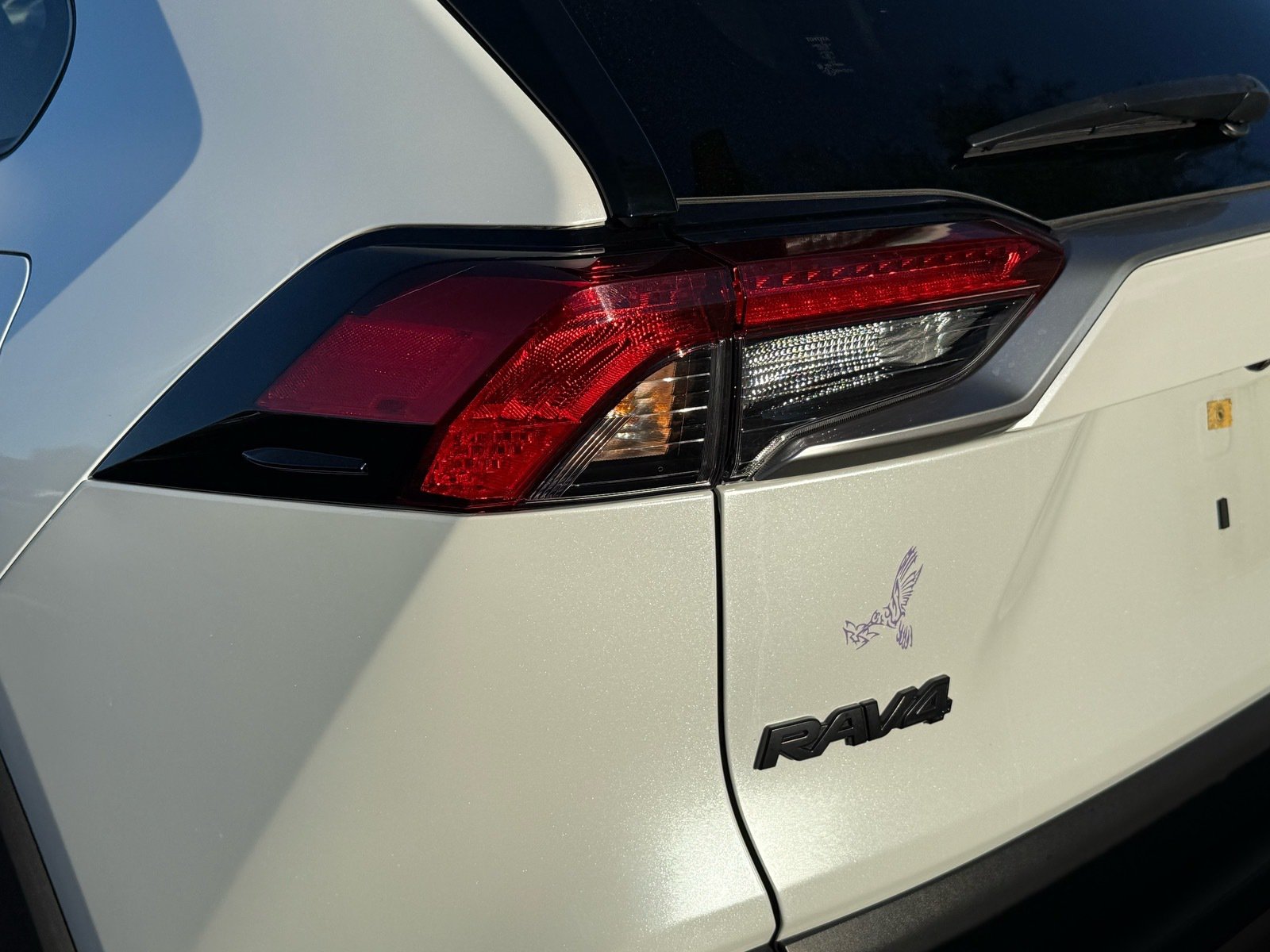 2023 Toyota RAV4 Limited — photo 7 thumbnail