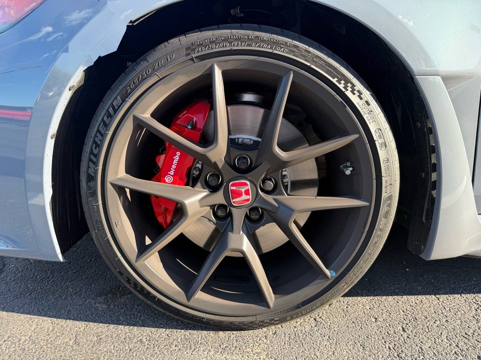2026 Honda Civic Type R — photo 5 thumbnail