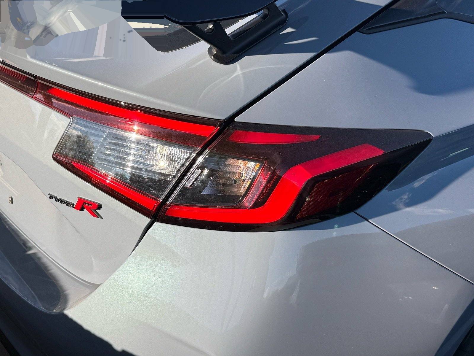 2026 Honda Civic Type R — photo 8 thumbnail