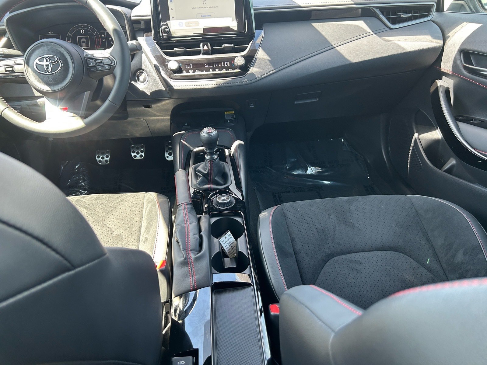 2025 Toyota GR Corolla Premium — photo 16 thumbnail