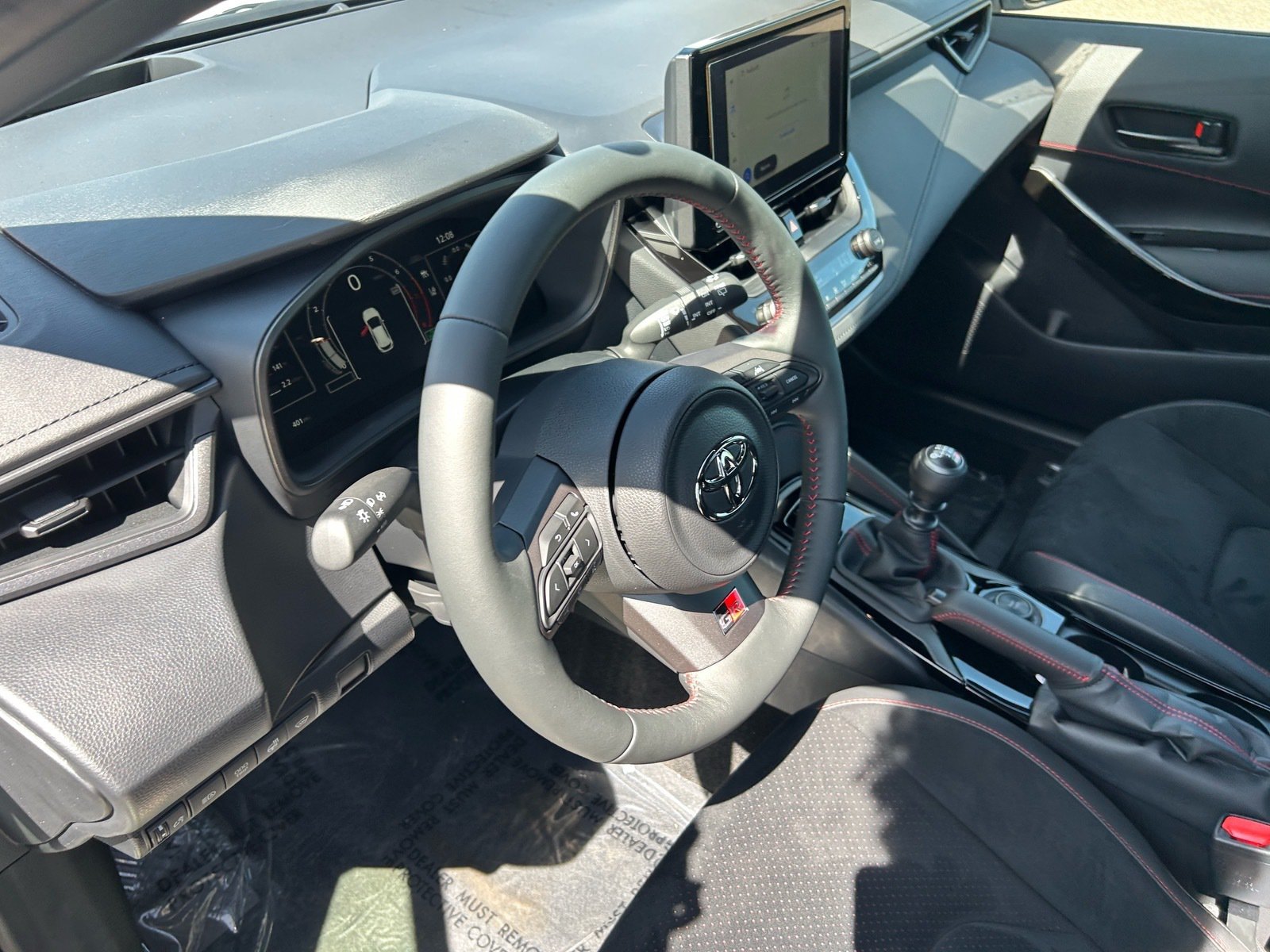 2025 Toyota GR Corolla Premium — photo 20 thumbnail