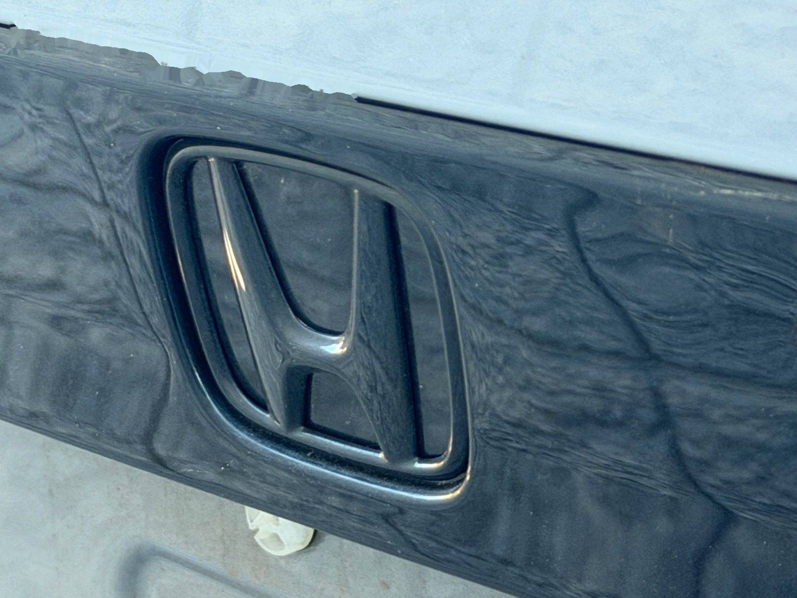 2024 Honda Accord Hybrid Sport-L — photo 8 thumbnail