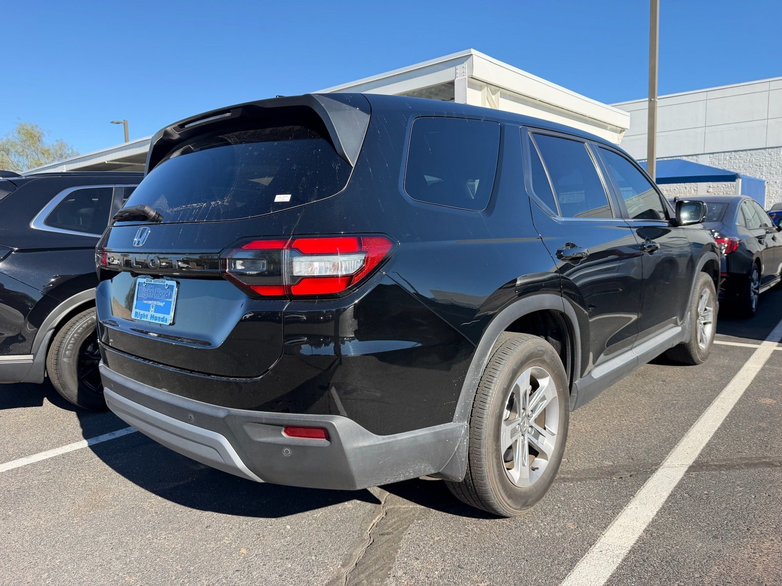 2024 Honda Pilot EX-L — photo 3 thumbnail