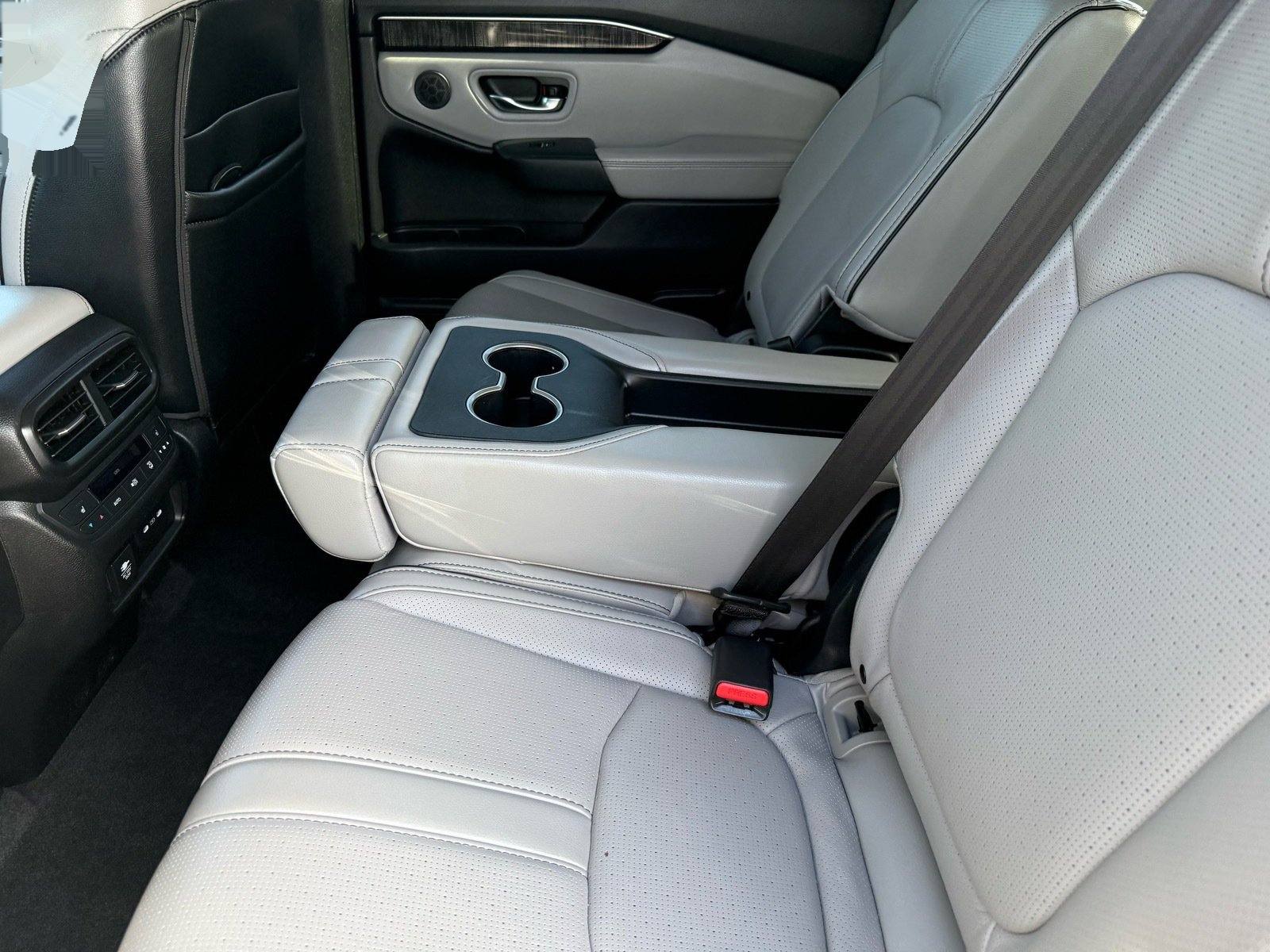 2024 Honda Pilot Elite — photo 25 thumbnail