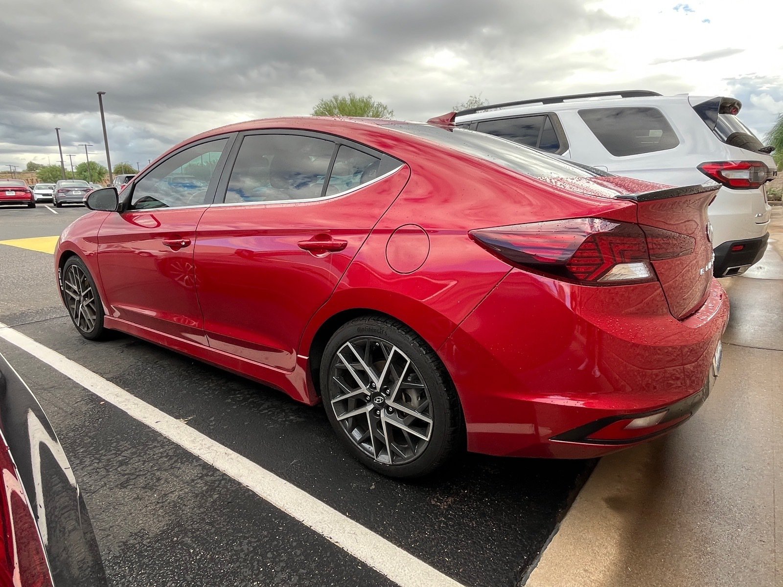 2020 Hyundai Elantra Sport — photo 2 thumbnail