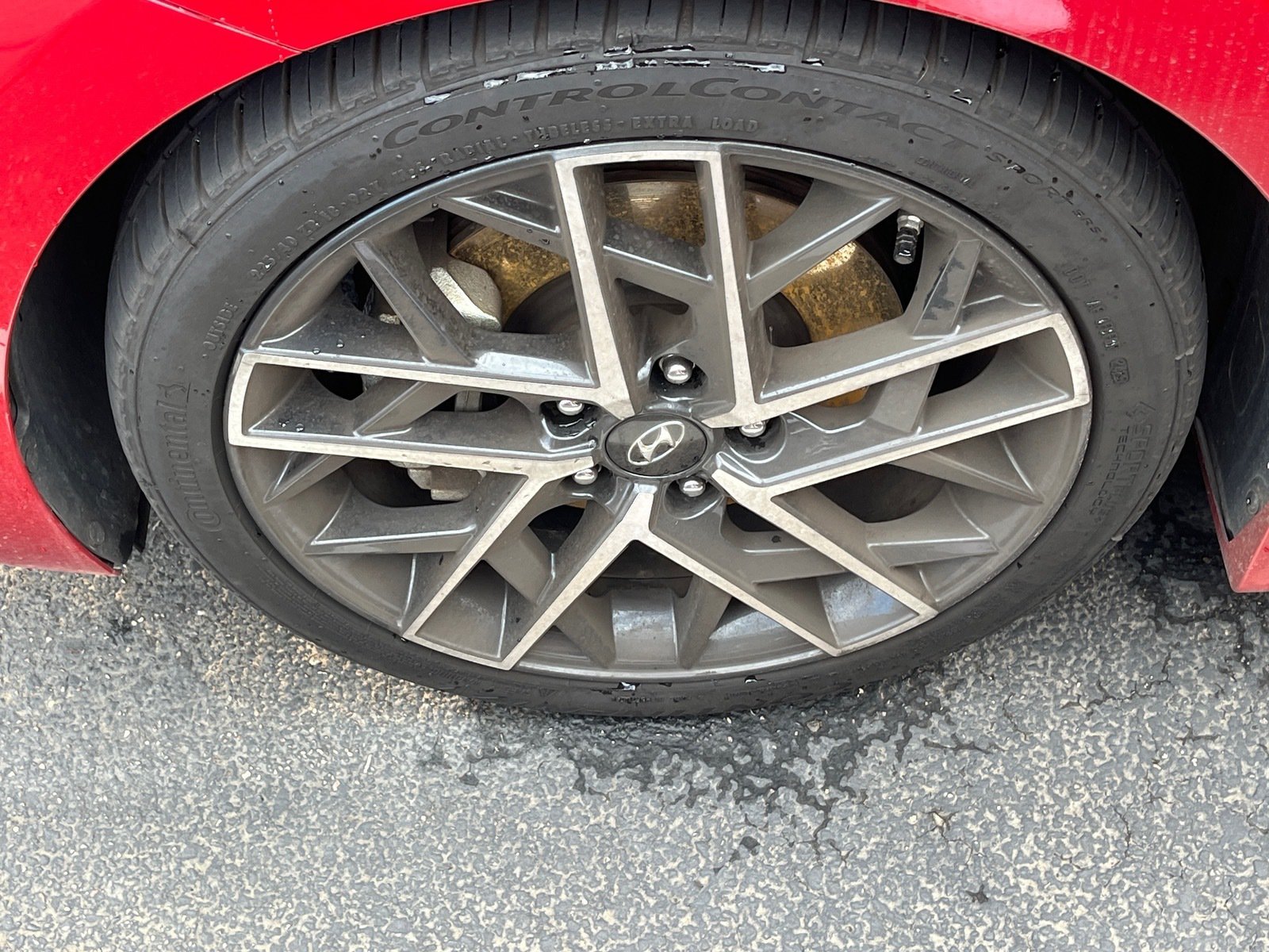 2020 Hyundai Elantra Sport — photo 6 thumbnail