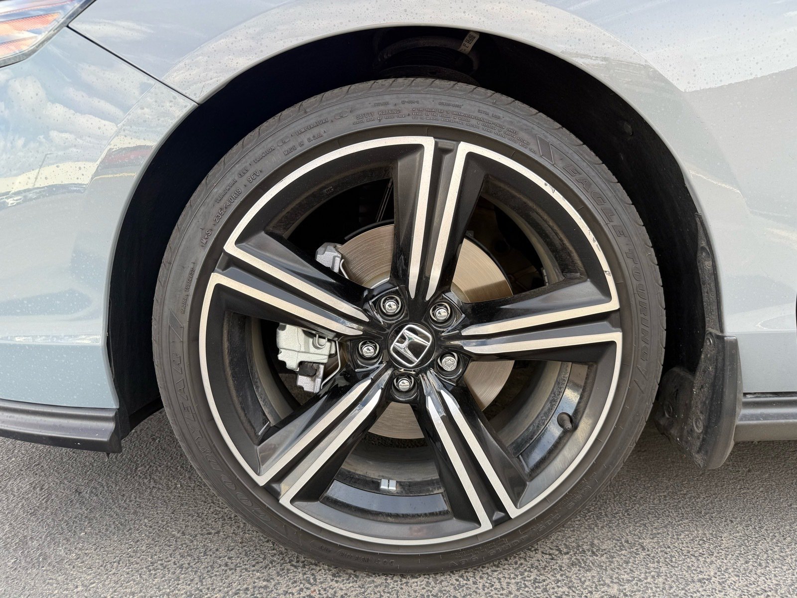 2024 Honda Accord Hybrid Sport — photo 5 thumbnail