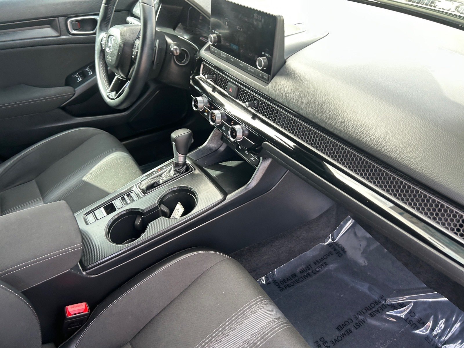 2025 Honda Civic Sport — photo 13 thumbnail