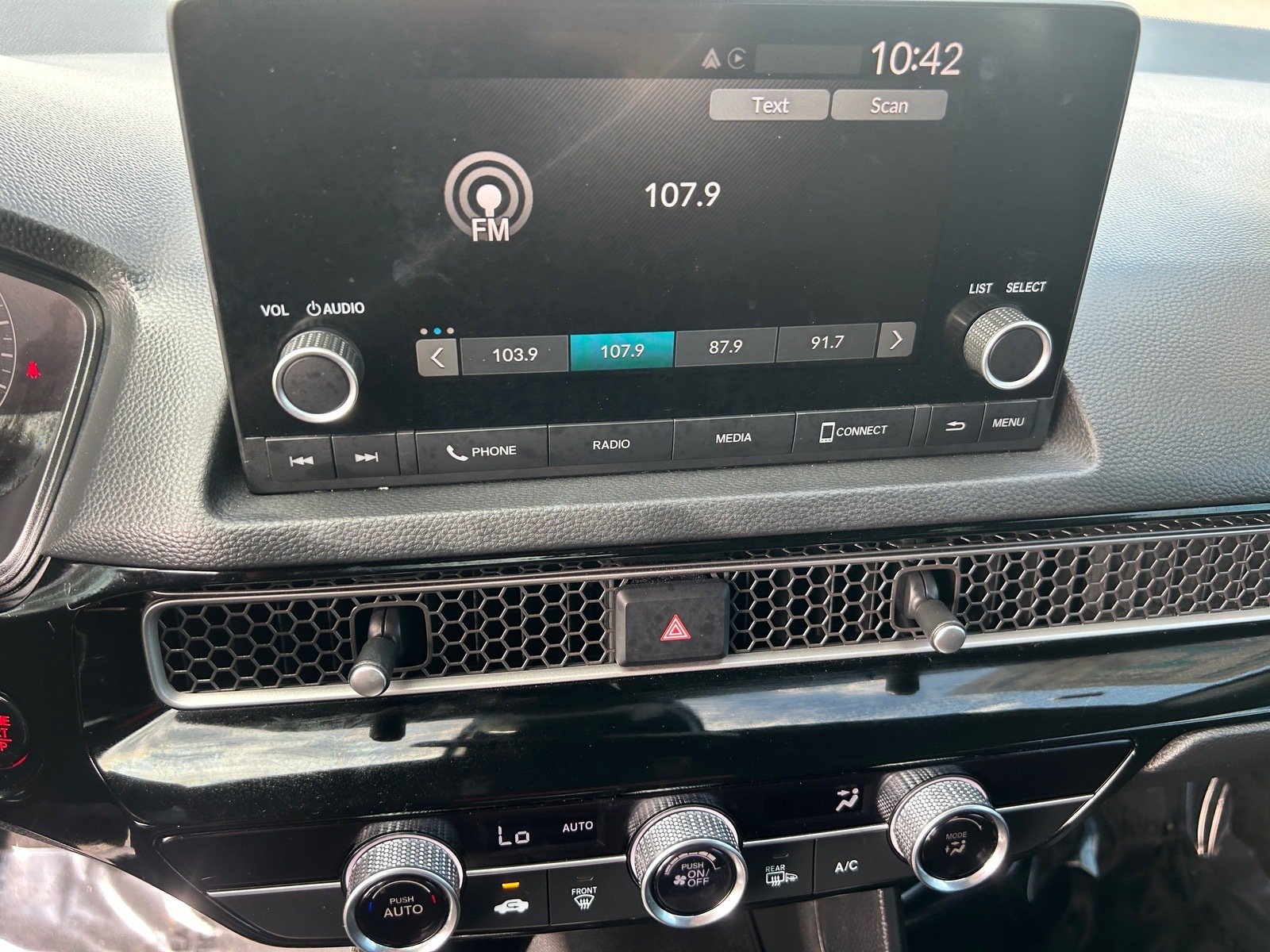 2025 Honda Civic Sport — photo 22 thumbnail