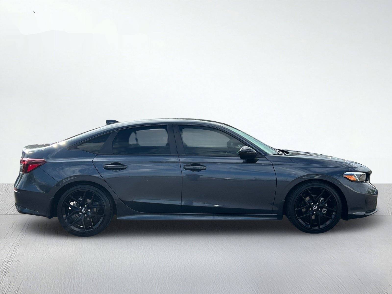 2025 Honda Civic Sport — photo 6 thumbnail