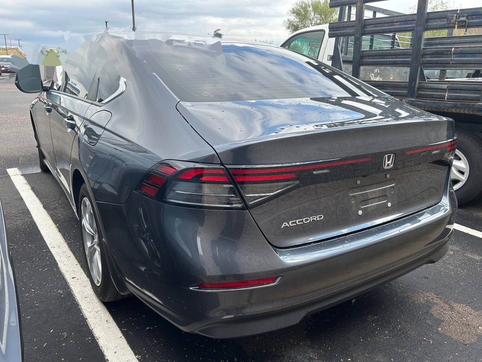 2025 Honda Accord Sedan LX — photo 2 thumbnail